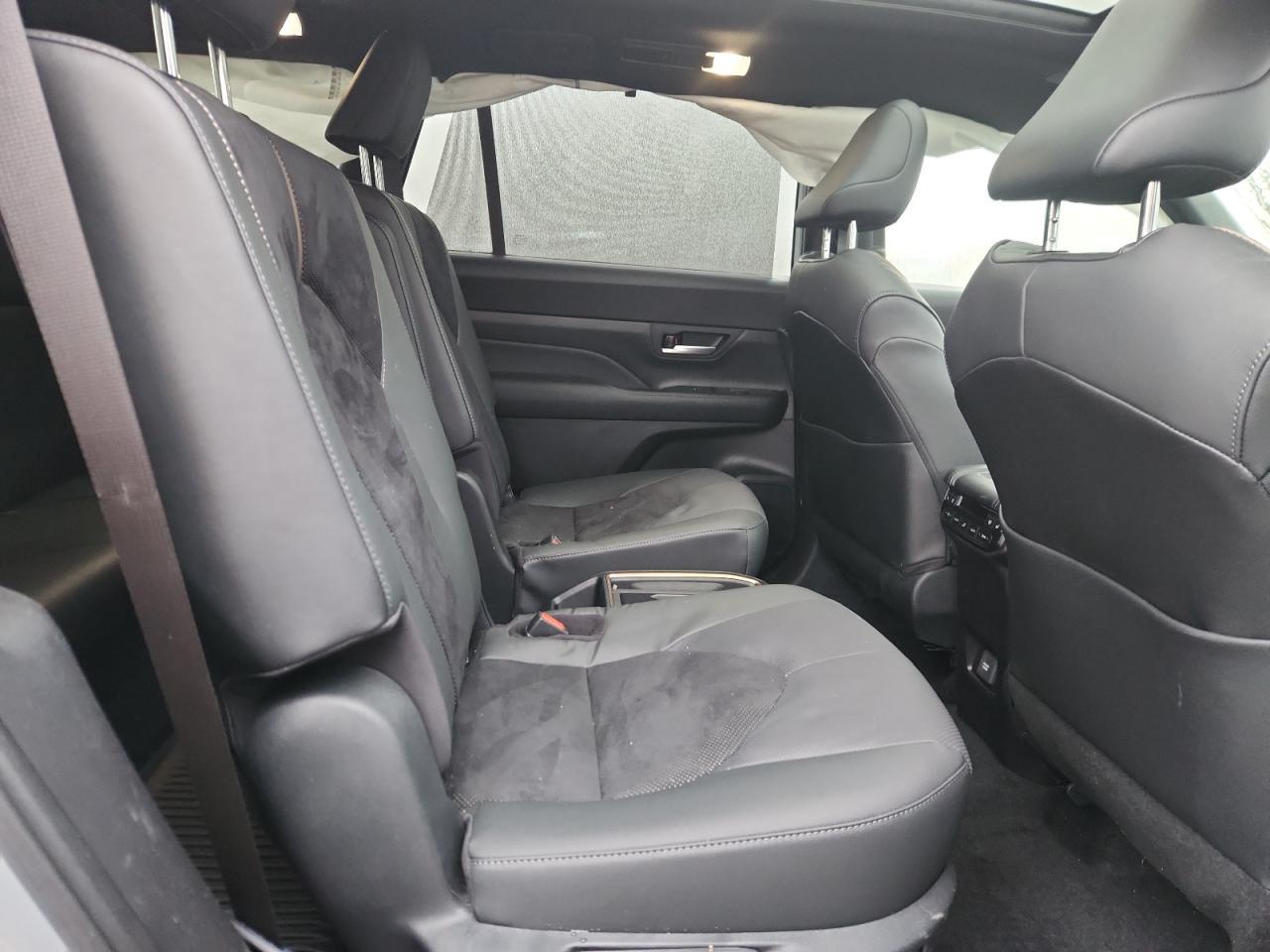 2026 TOYOTA HIGHLANDER