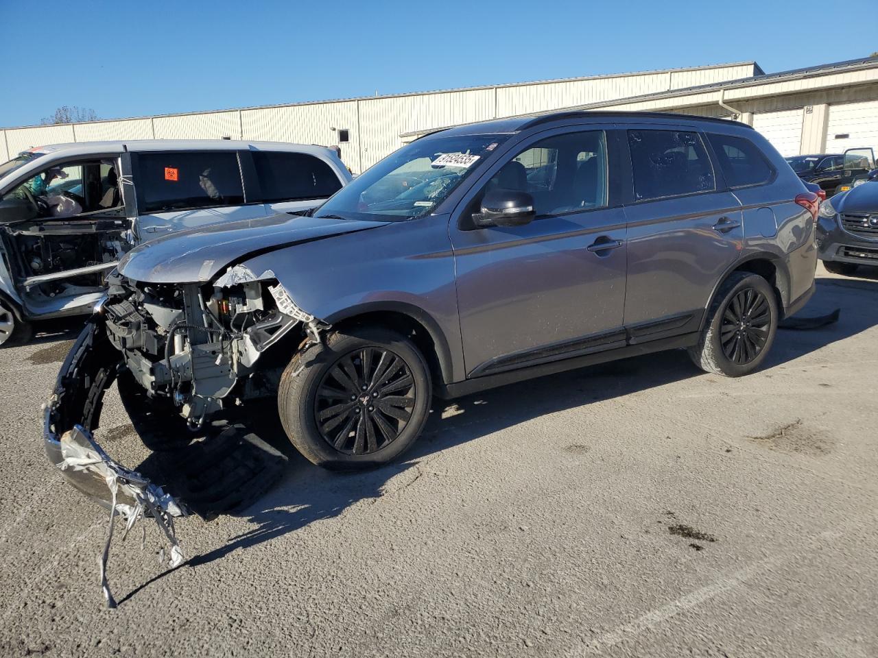 2020 MITSUBISHI outlander