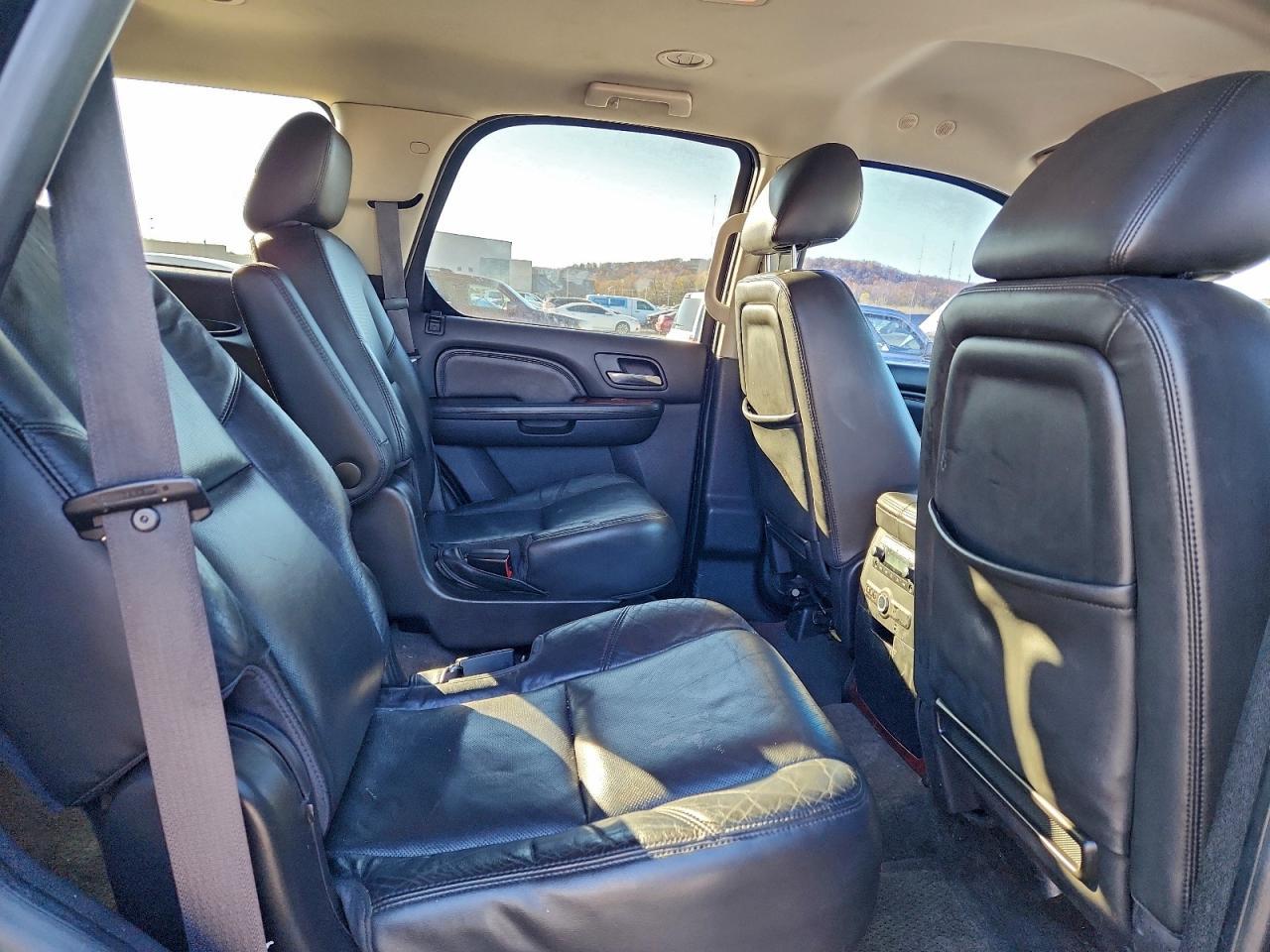 2013 CADILLAC ESCALADE
