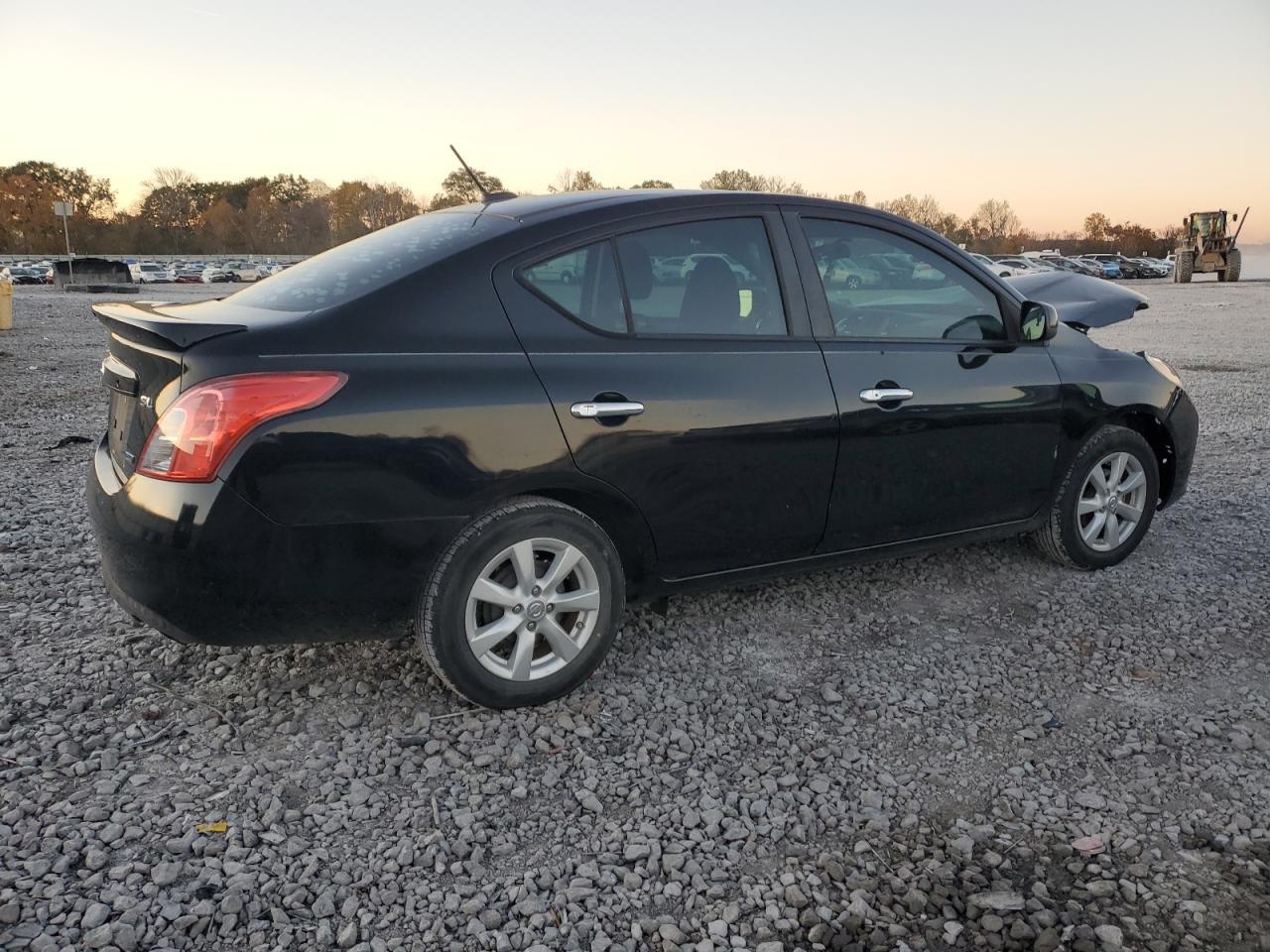 2013 NISSAN VERSA
