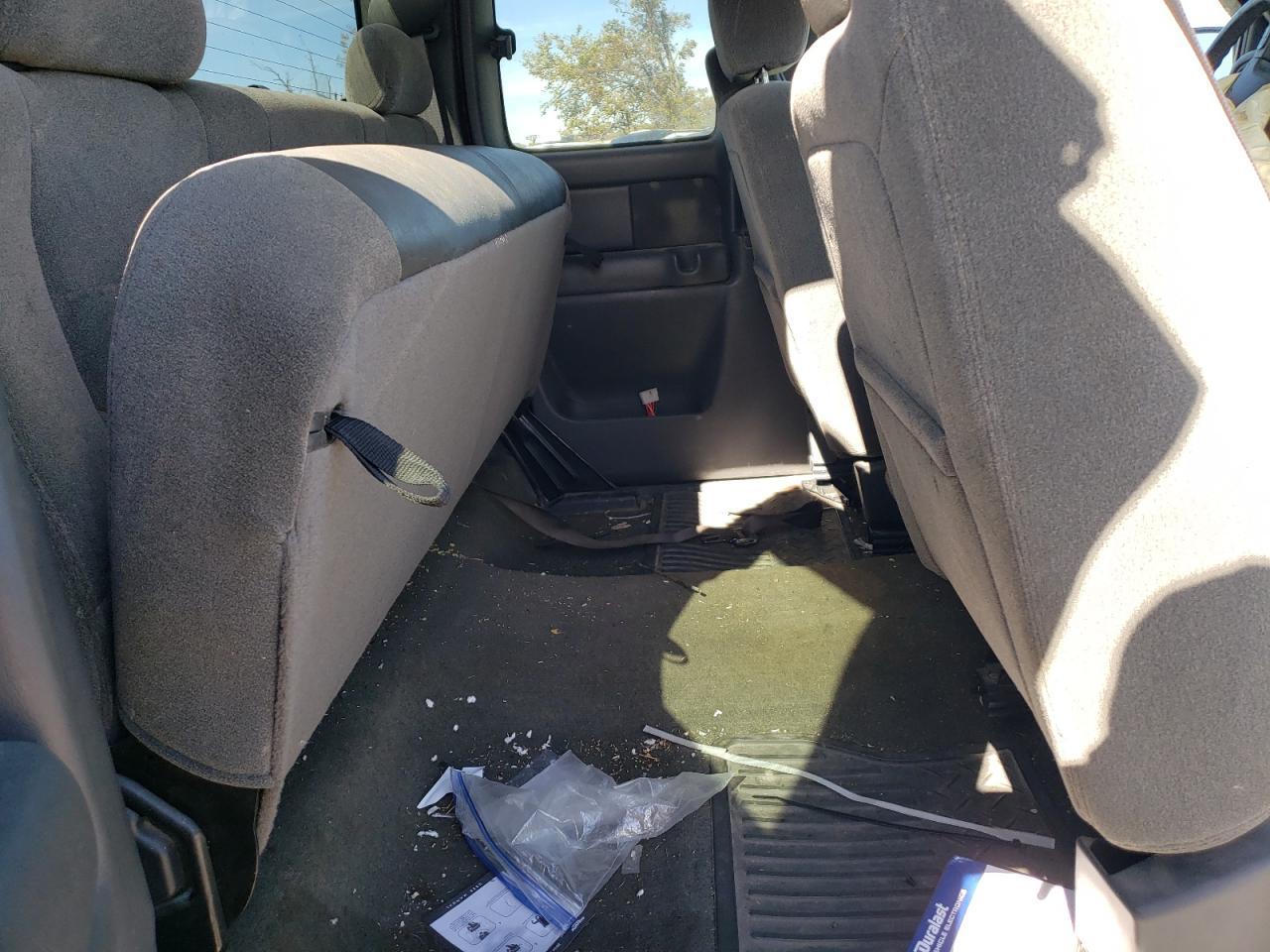 2004 CHEVROLET Silverado