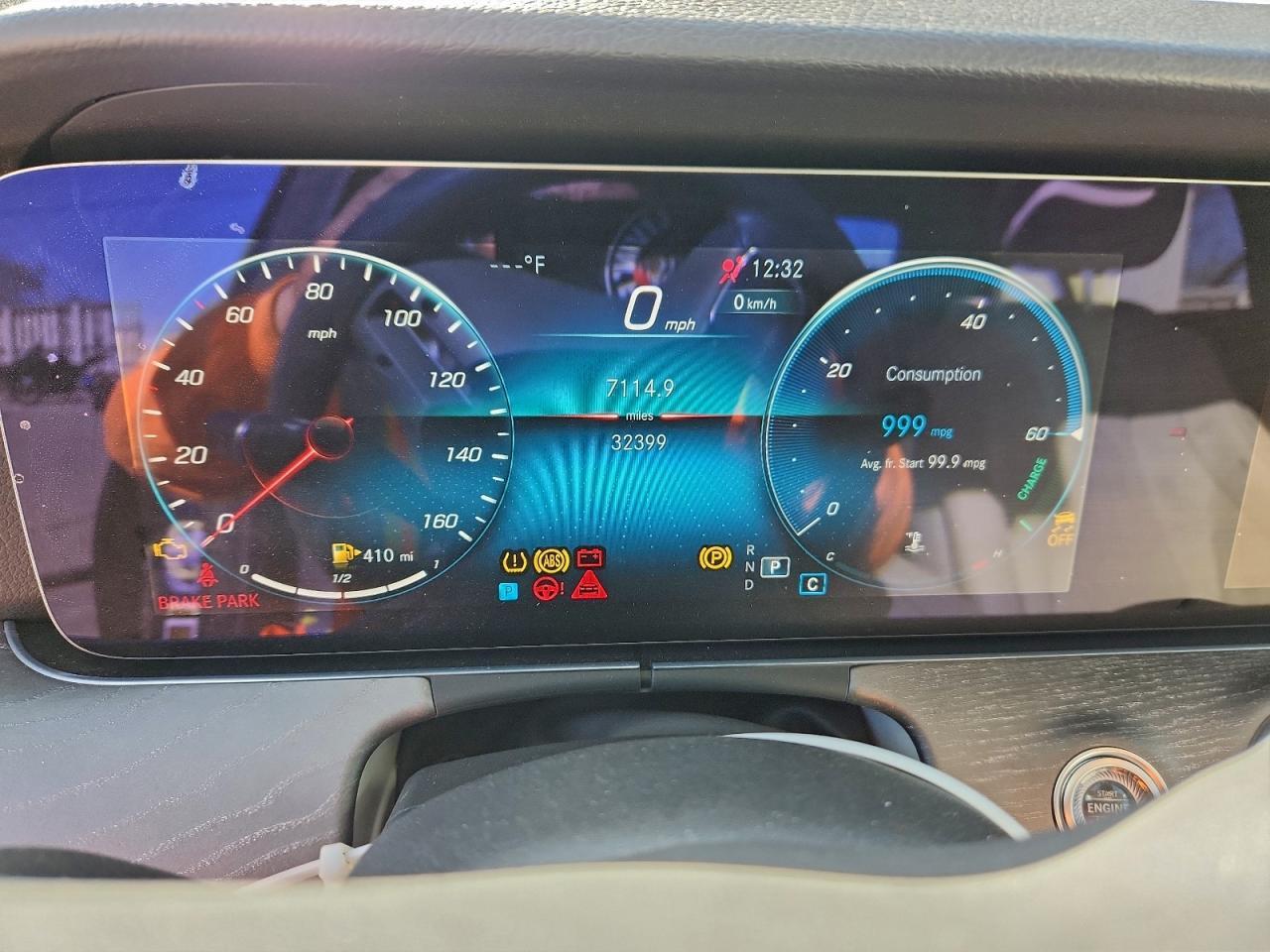 2022 MERCEDES-BENZ E-Class