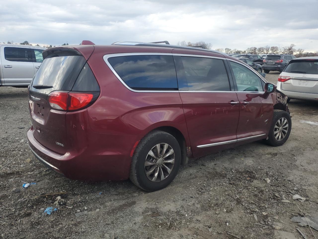 2019 CHRYSLER Pacifica