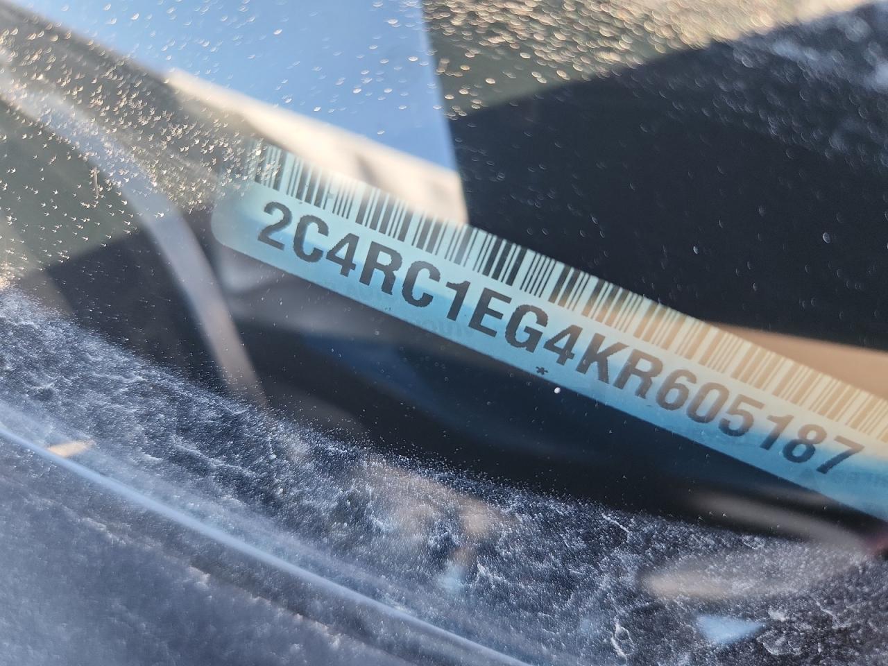 2019 CHRYSLER Pacifica
