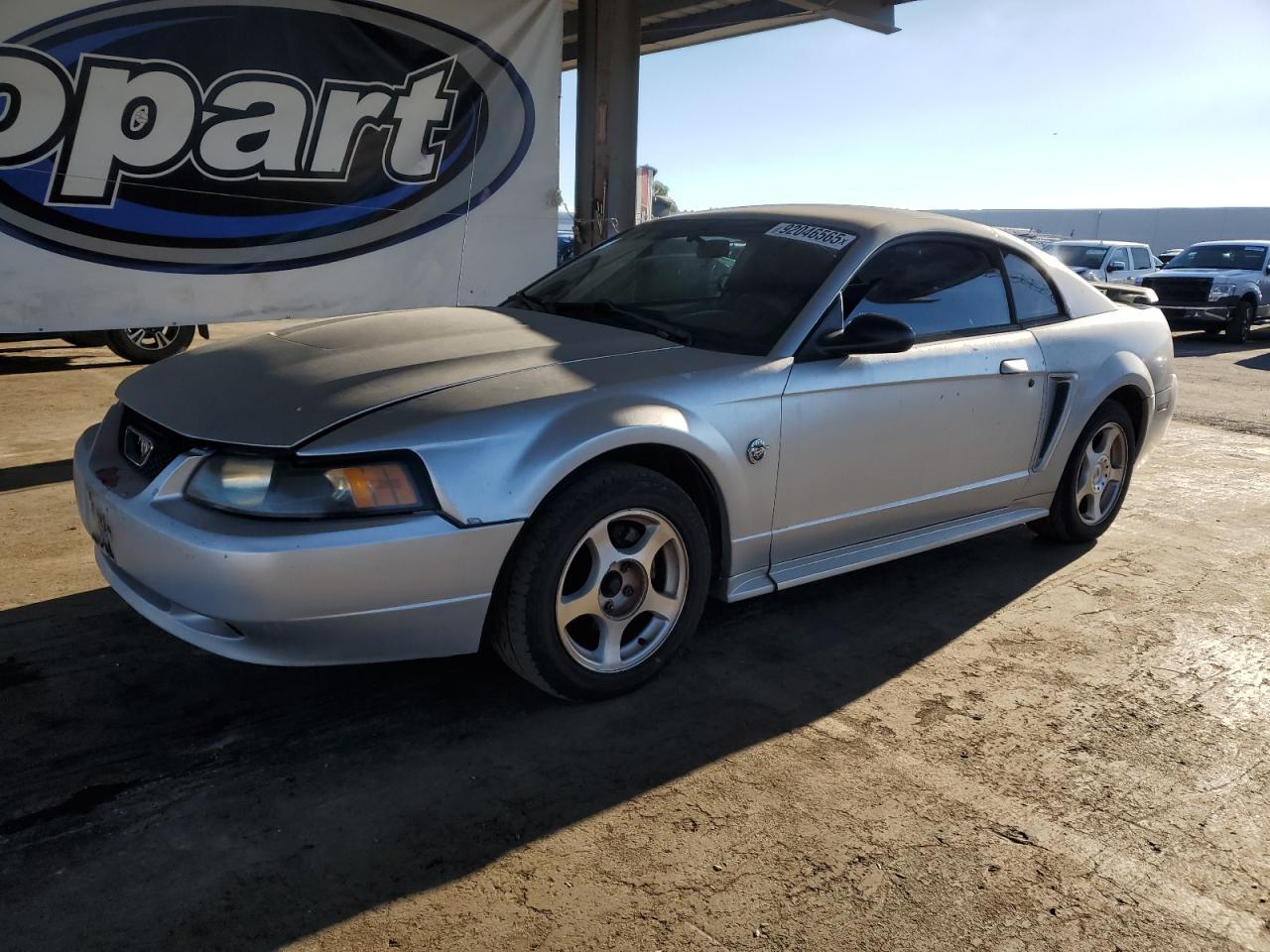 2004 FORD MUSTANG