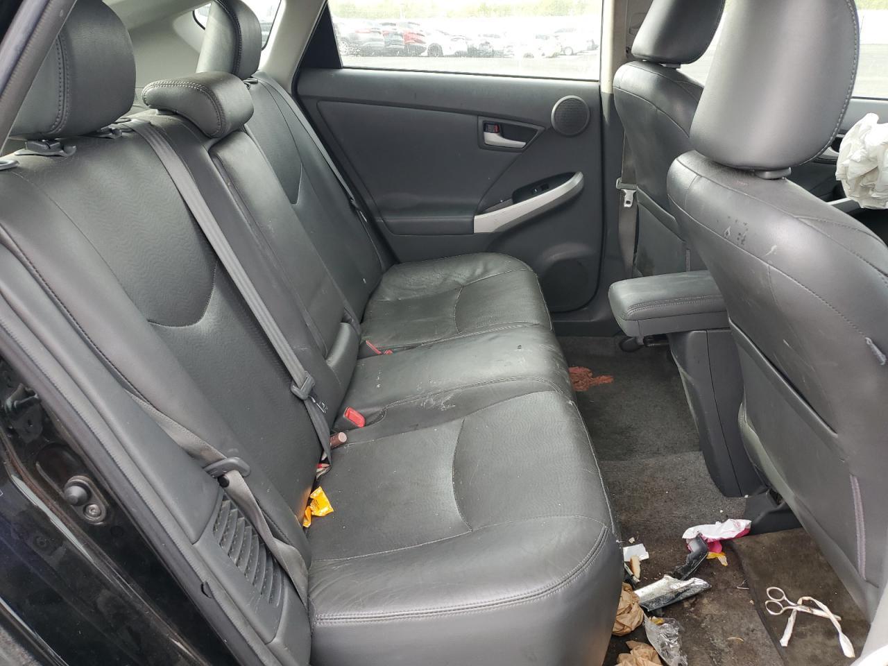 2011 TOYOTA PRIUS