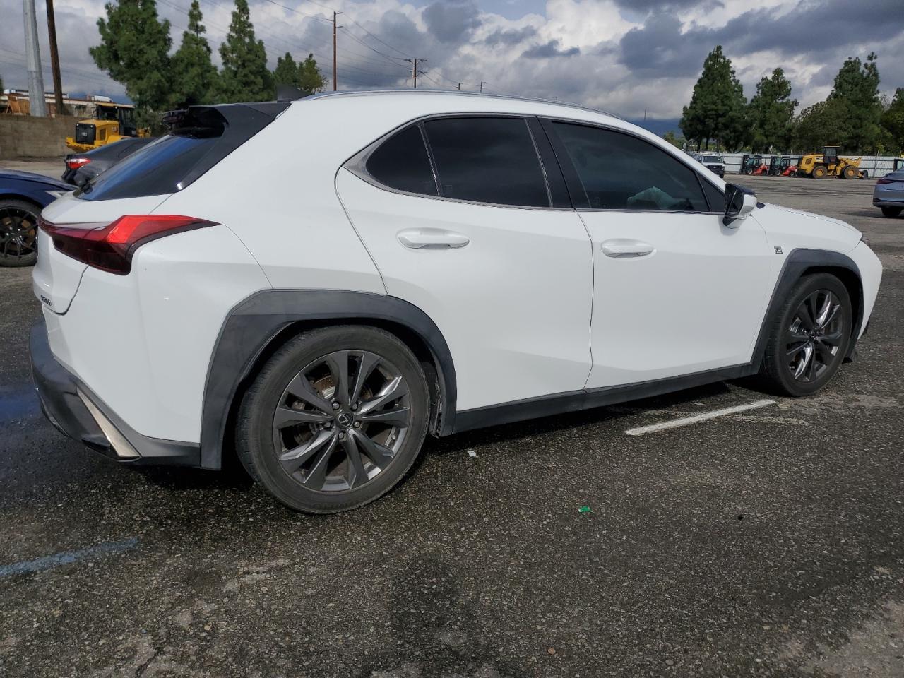 2019 LEXUS UX 200