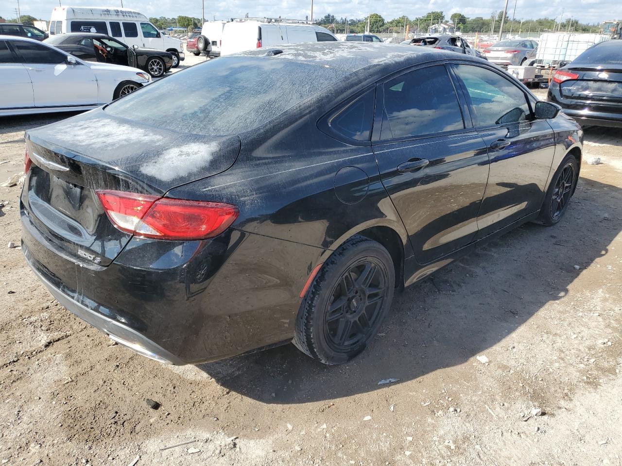 2015 CHRYSLER 200