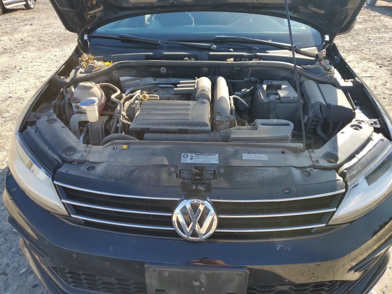 2018 VOLKSWAGEN JETTA