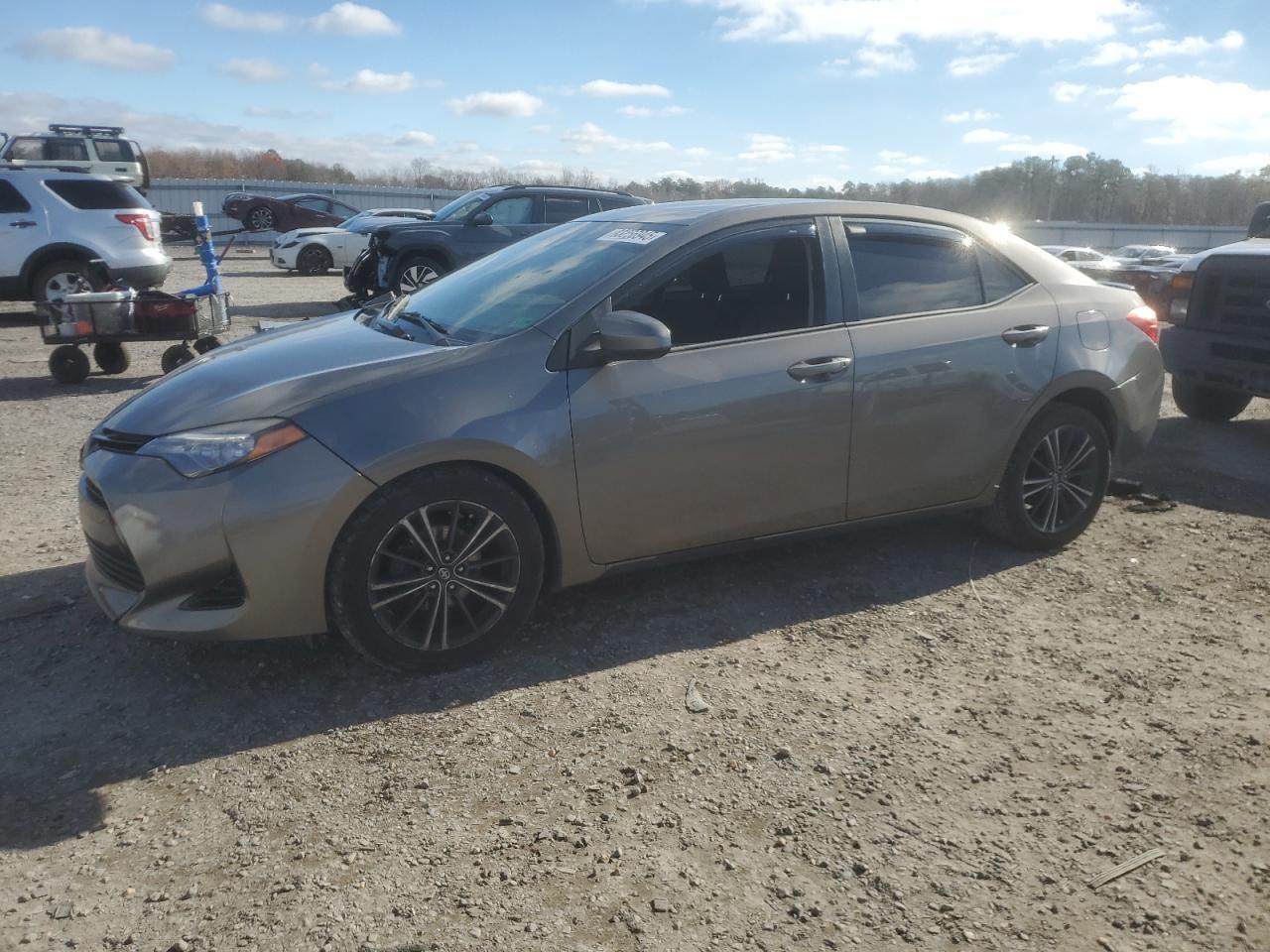 2018 TOYOTA COROLLA