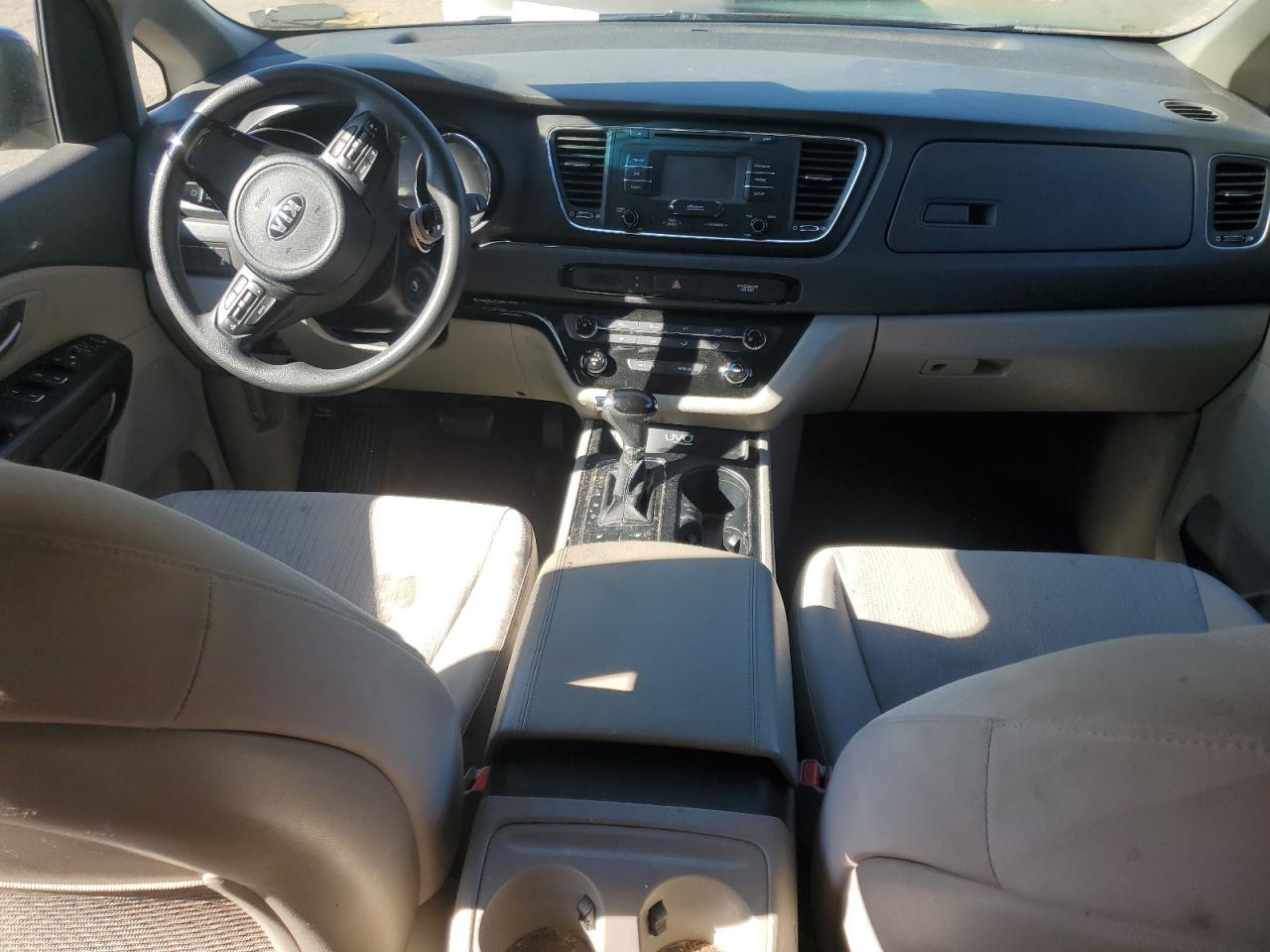 2016 KIA SEDONA