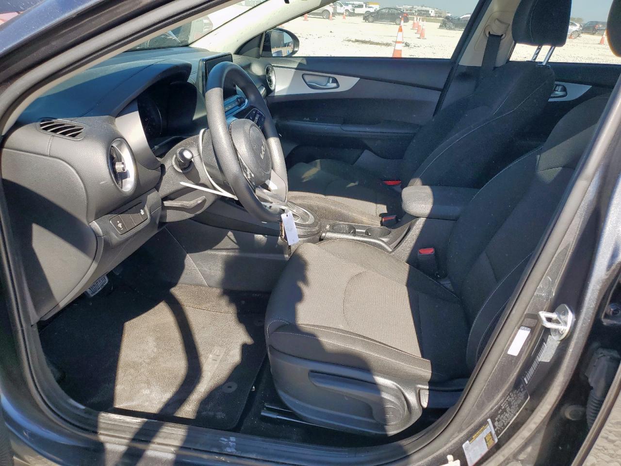 2024 KIA FORTE