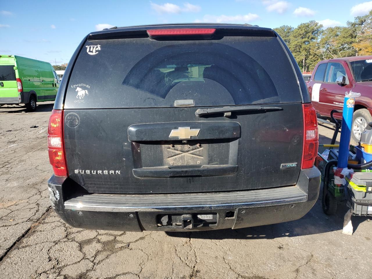 2011 CHEVROLET Suburban