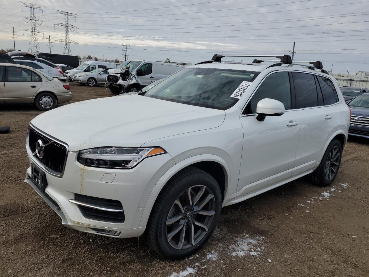 2019 VOLVO XC90