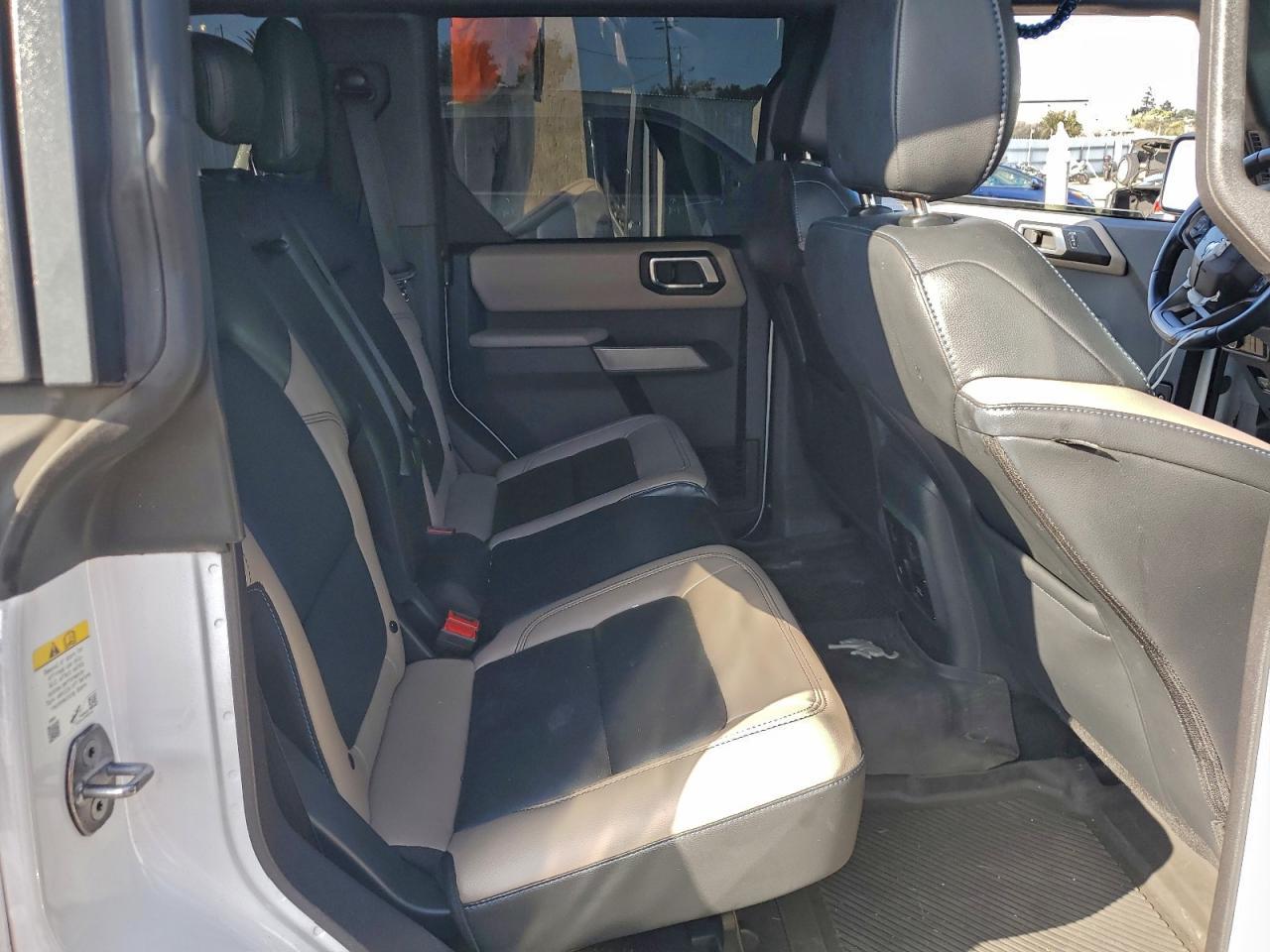 2023 FORD Bronco