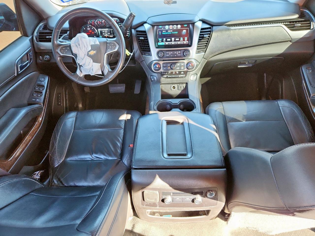 2016 CHEVROLET Tahoe