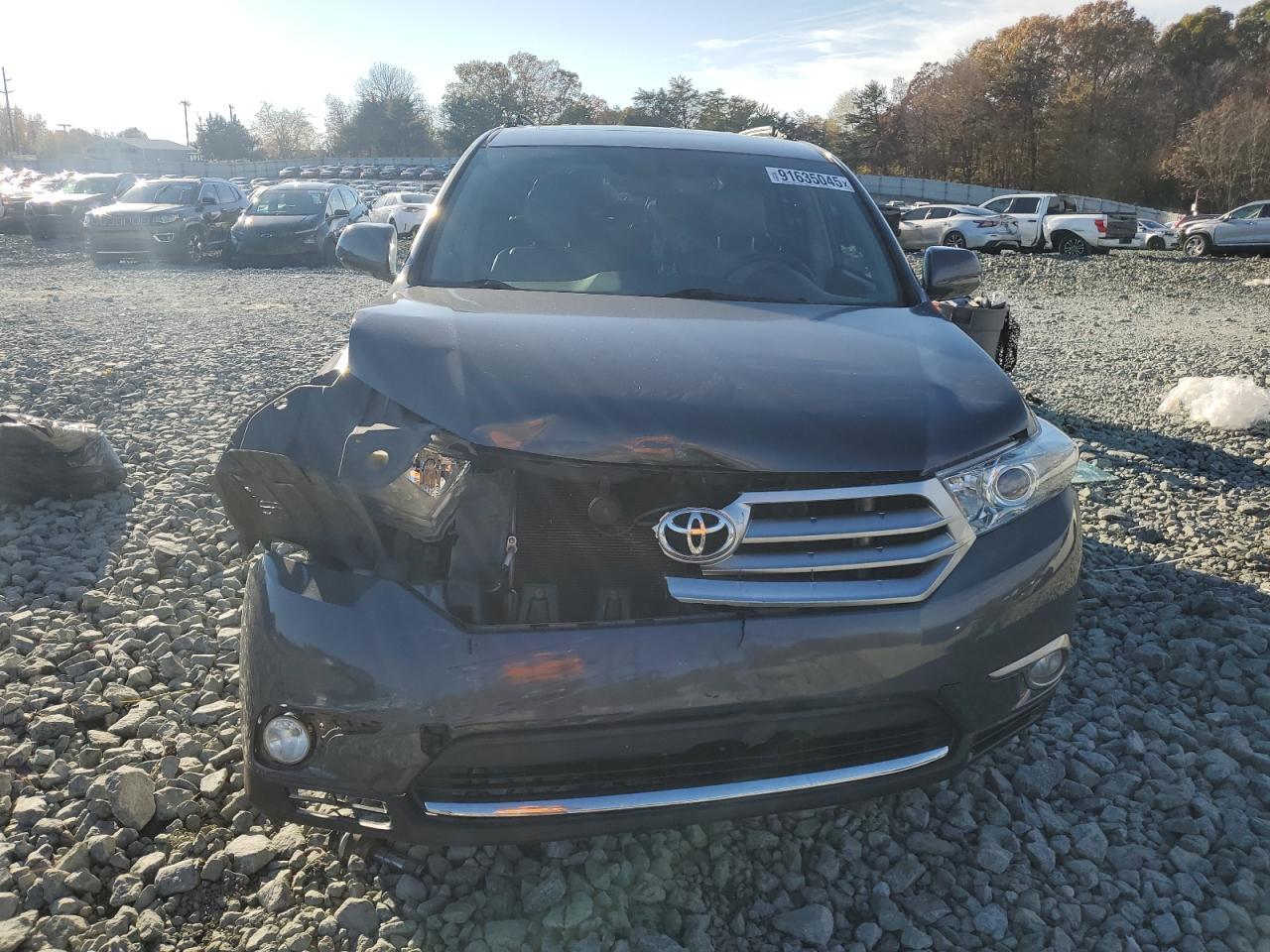 2012 TOYOTA HIGHLANDER