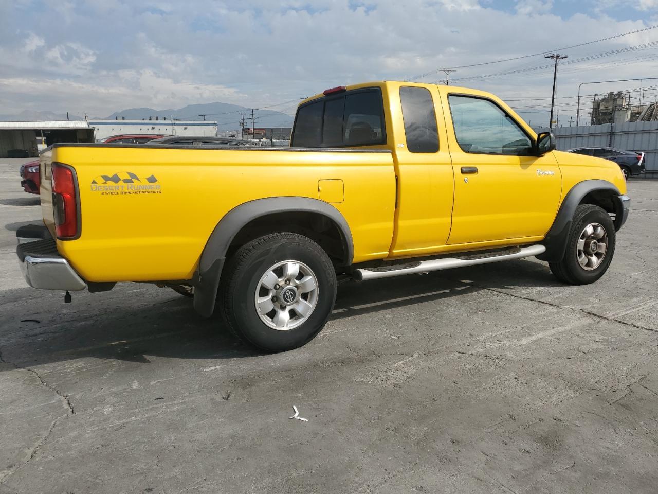 2000 NISSAN Frontier