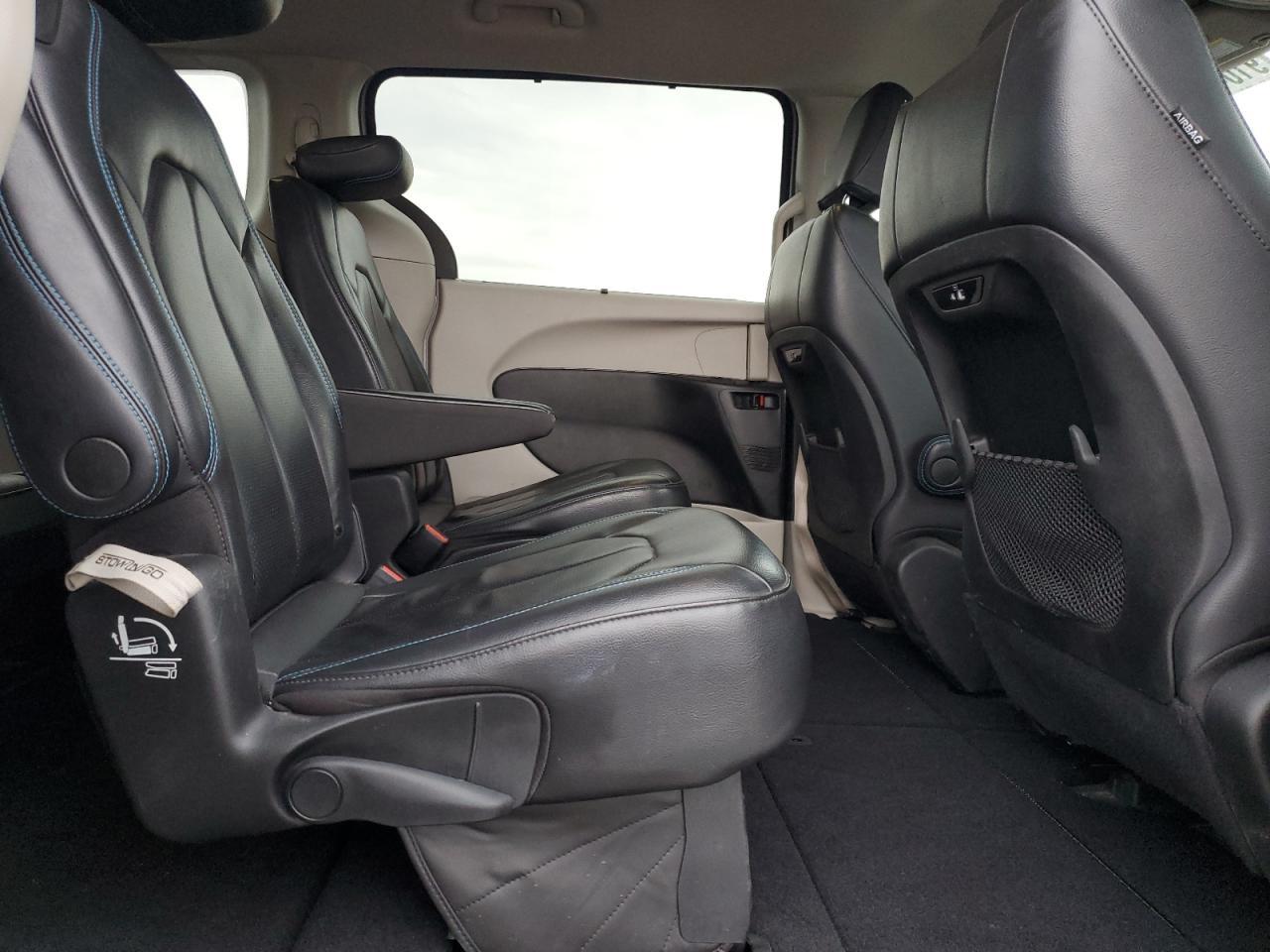 2021 CHRYSLER Pacifica