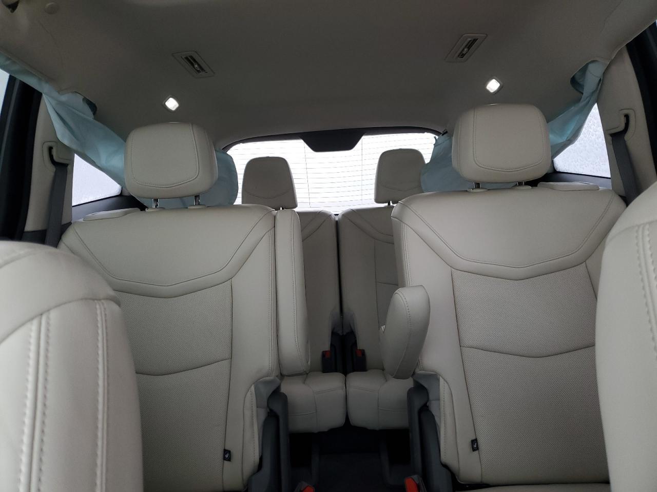 2021 CADILLAC XT6