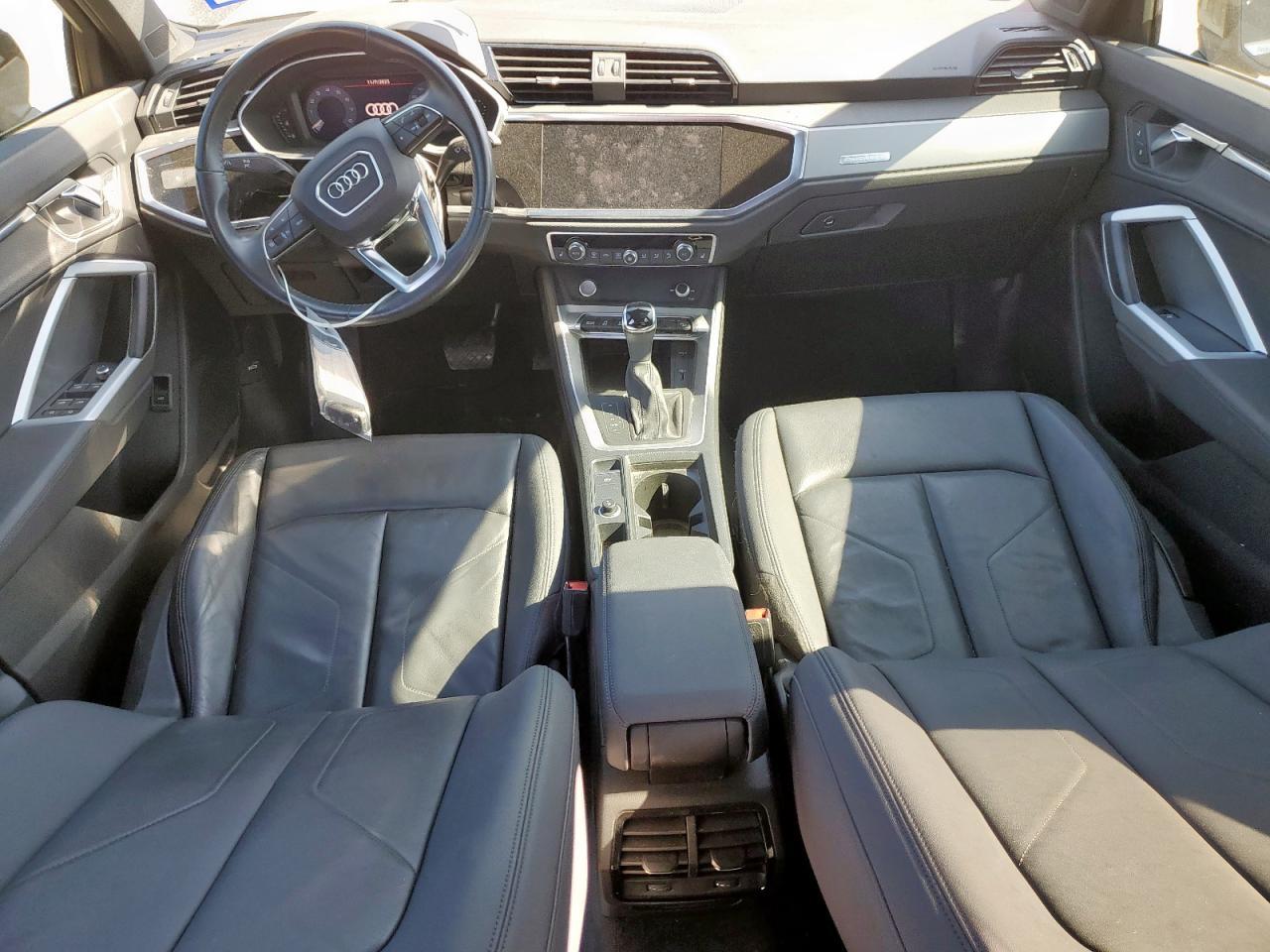 2020 AUDI Q3