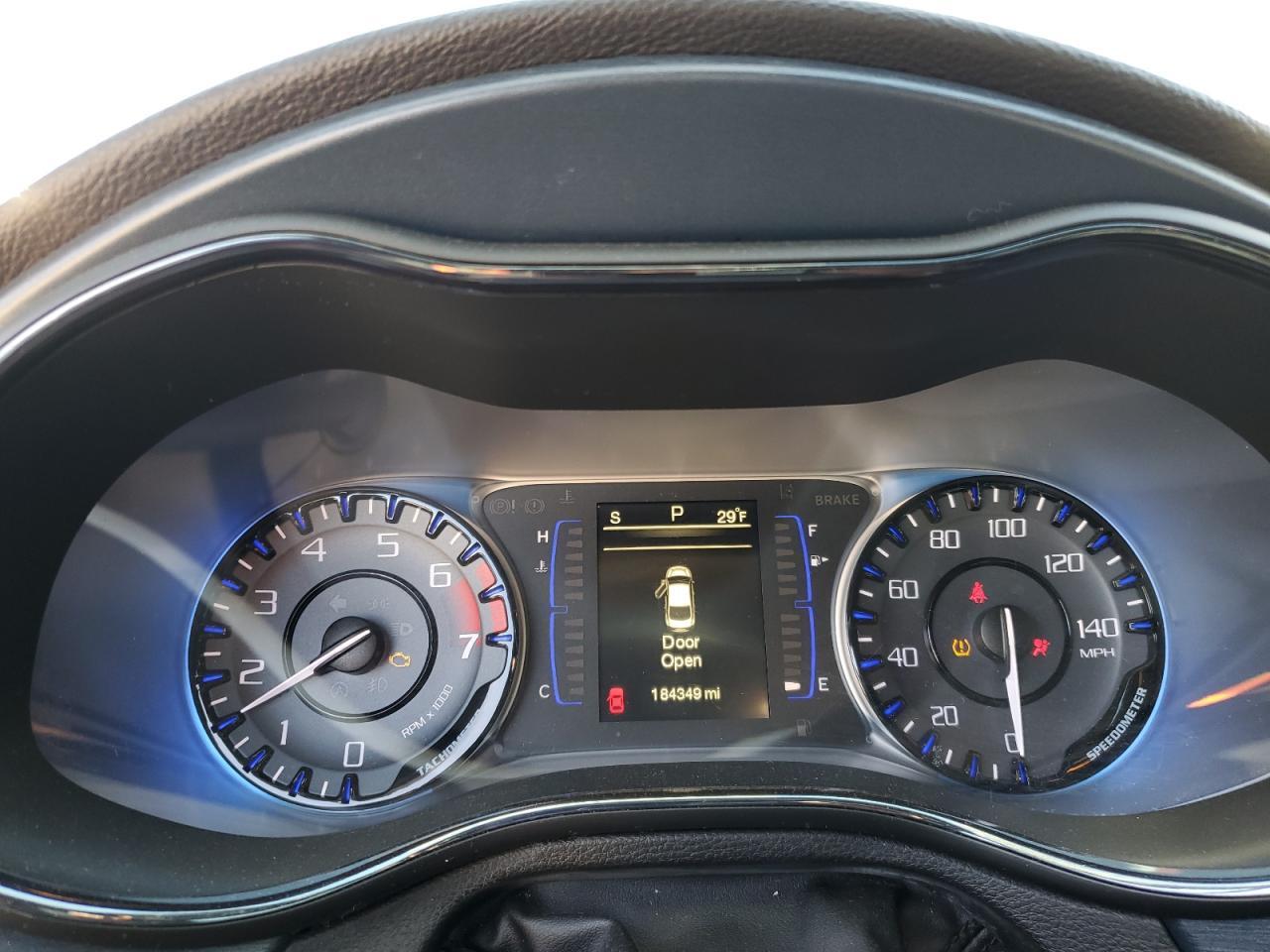 2015 CHRYSLER 200