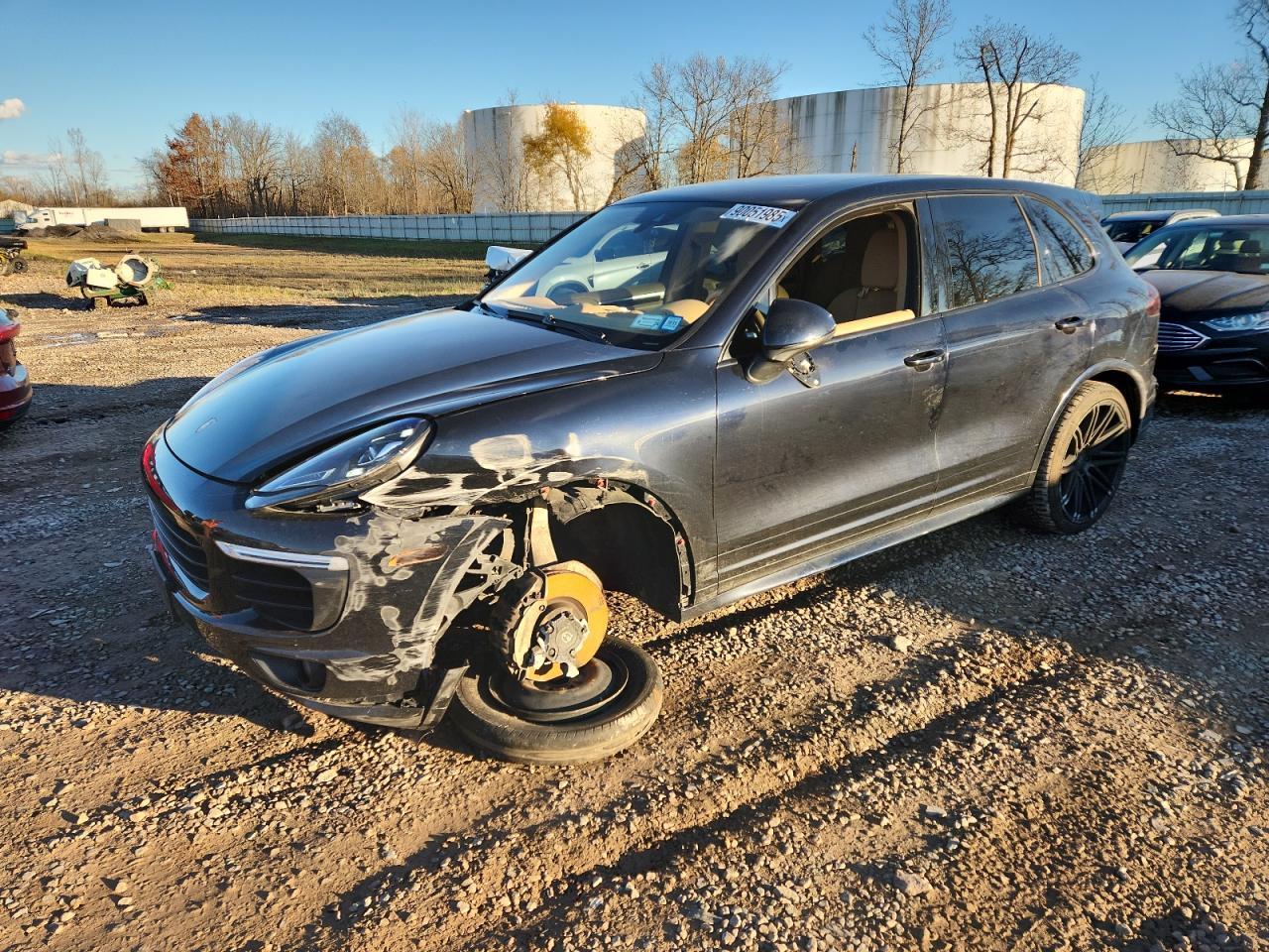 2016 PORSCHE CAYENNE