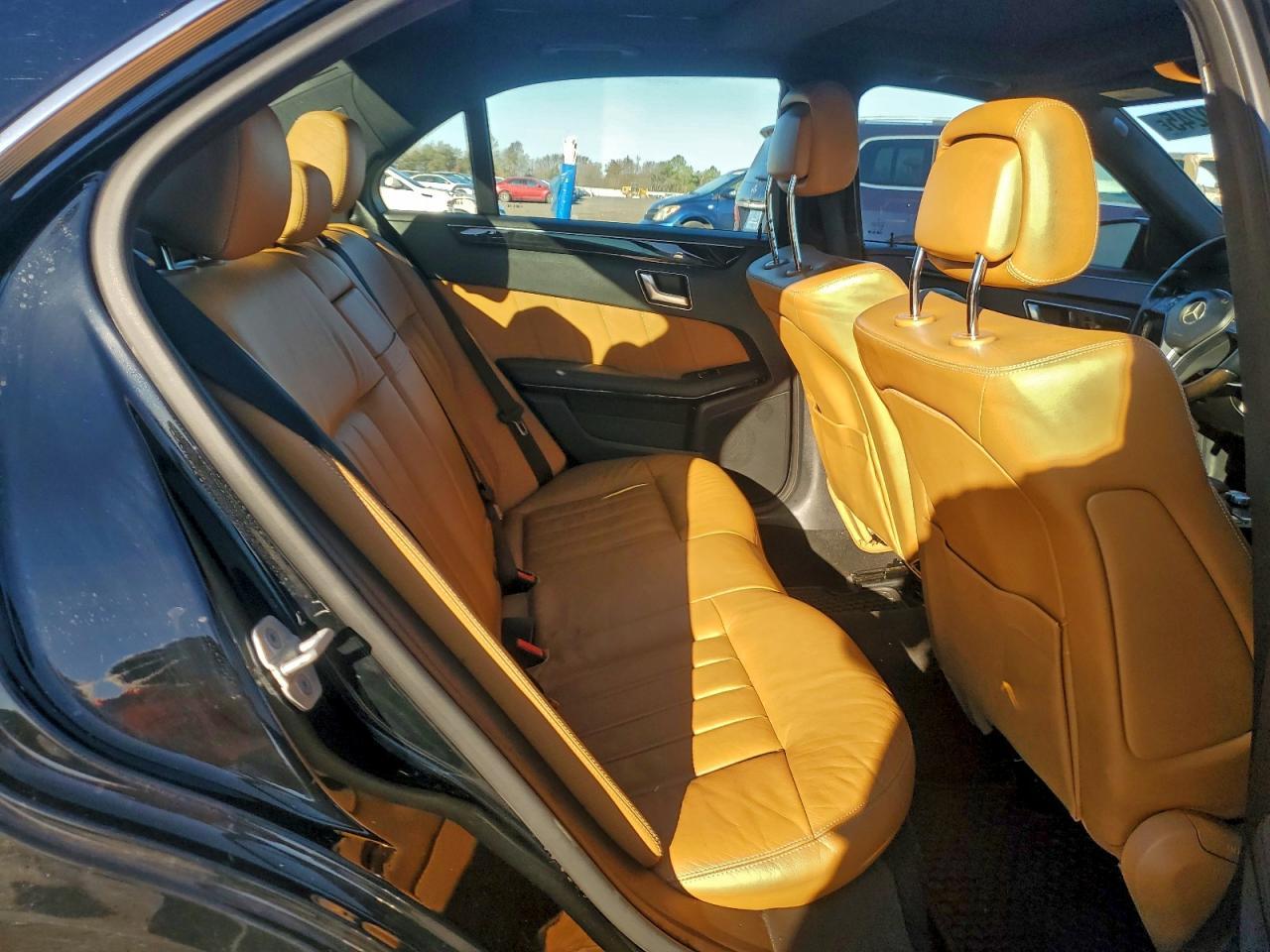2013 MERCEDES-BENZ E-Class