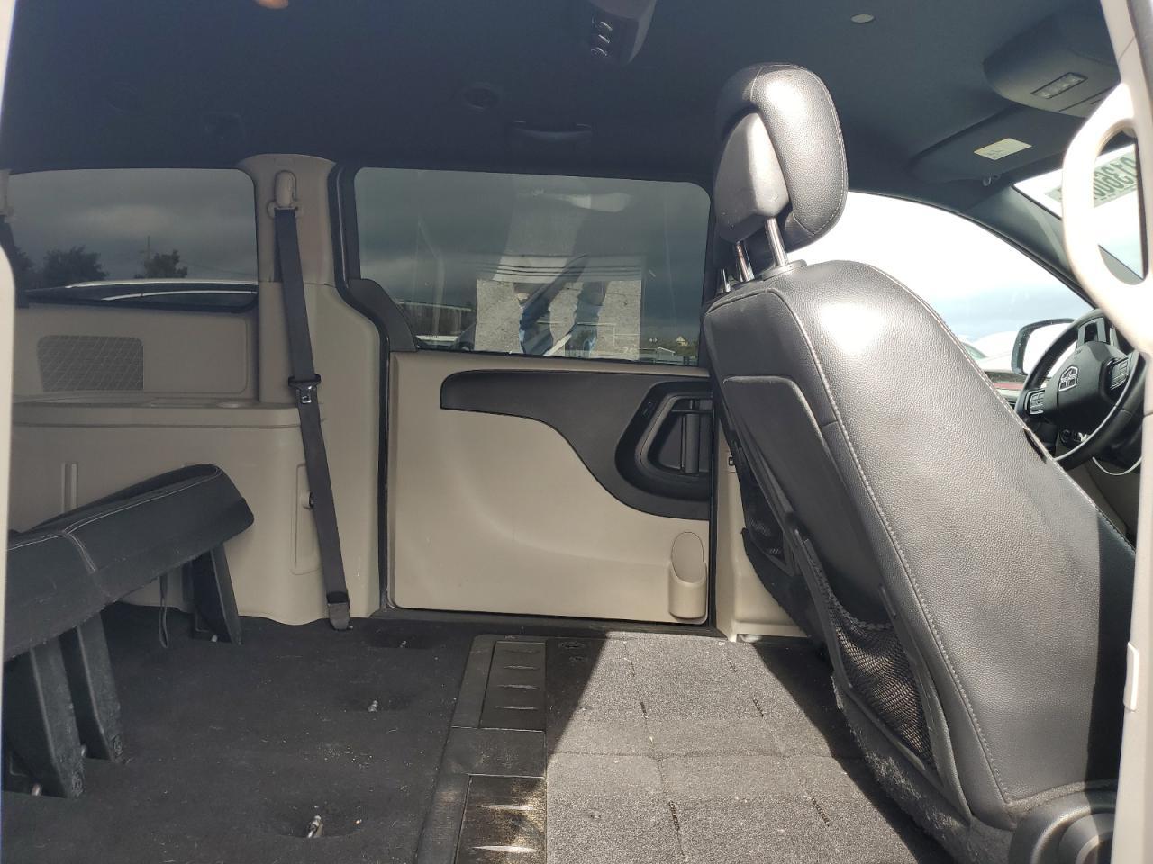 2017 DODGE GRAND CARAVAN