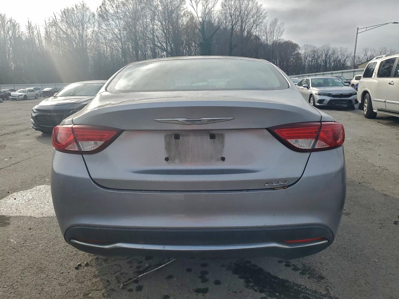 2015 CHRYSLER 200