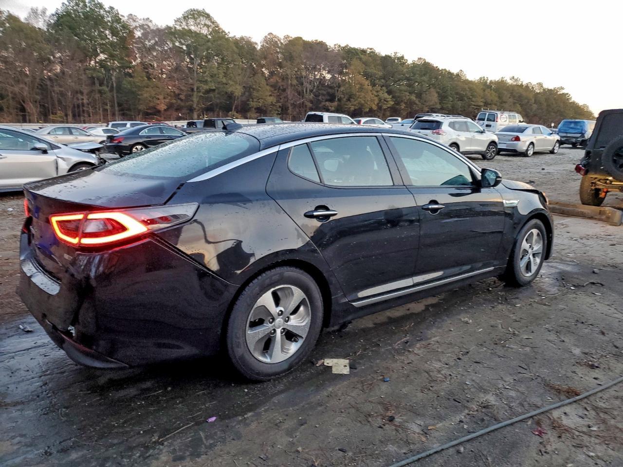 2015 KIA Optima Hybrid