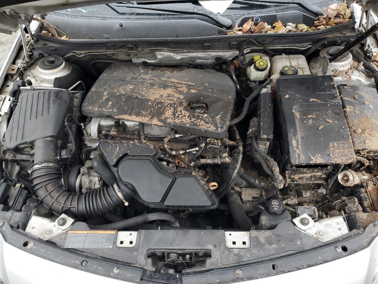 2011 BUICK Regal