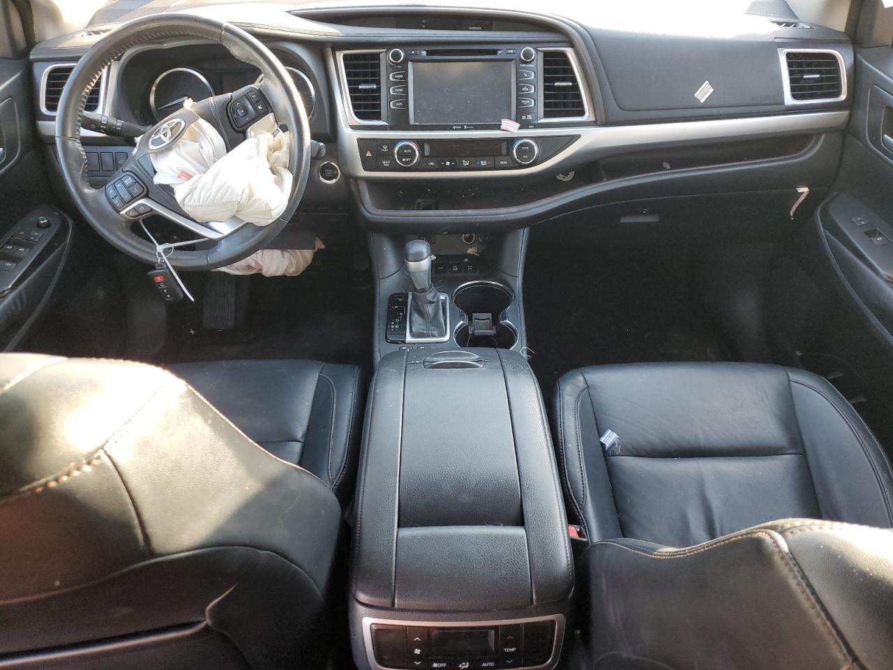 2015 TOYOTA HIGHLANDER