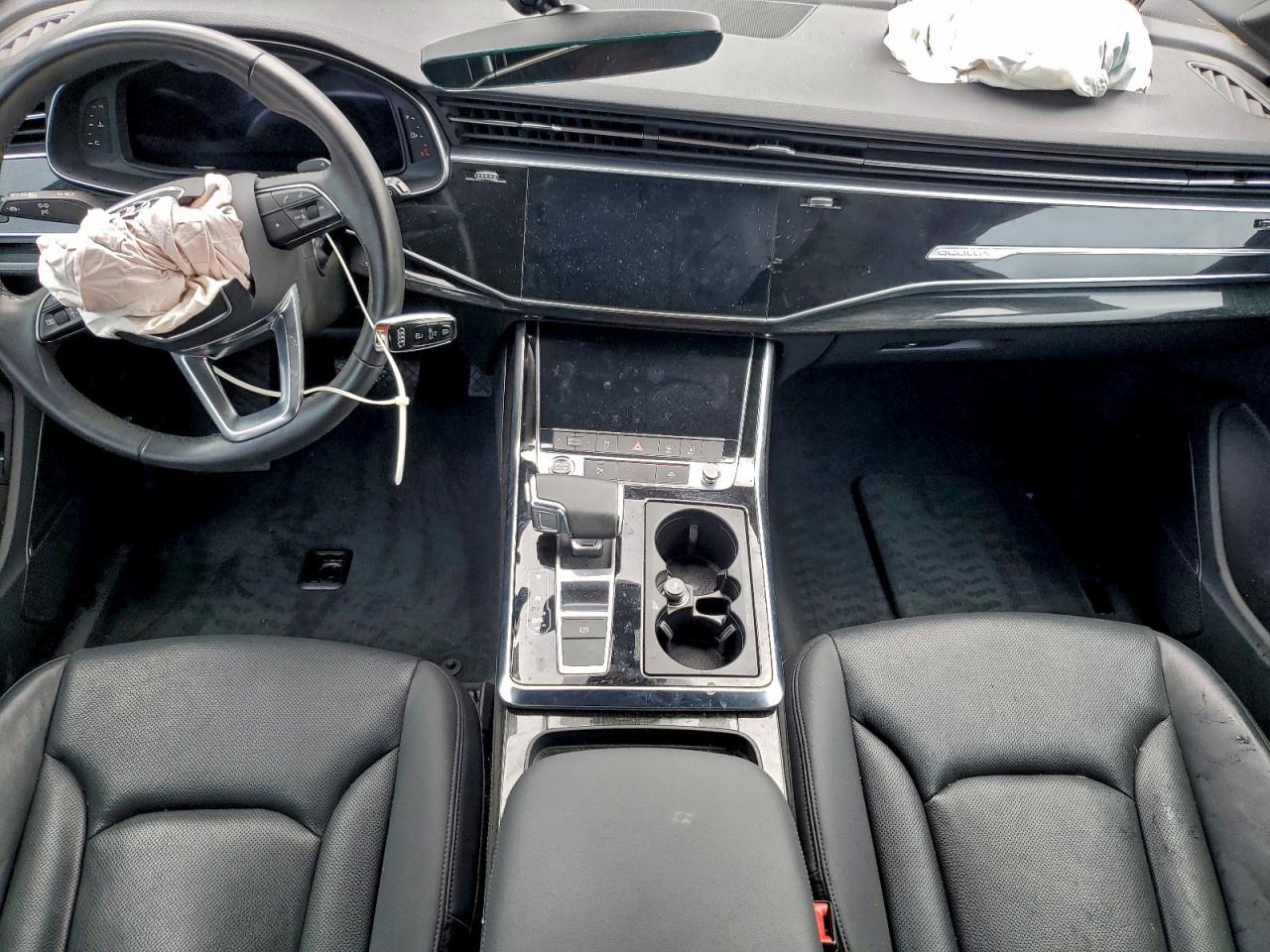 2022 AUDI Q7