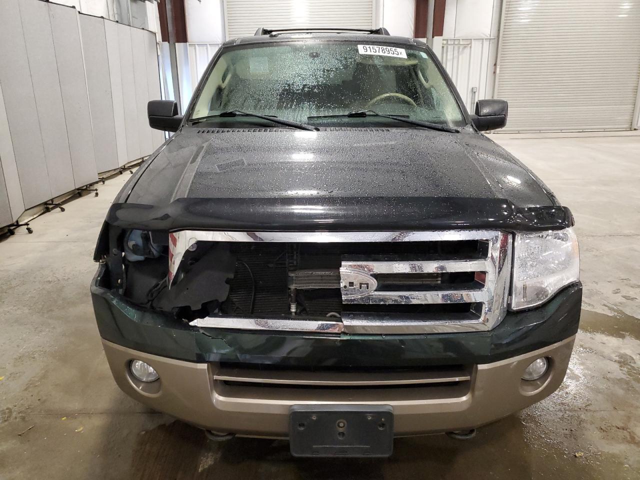 2013 FORD Expedition