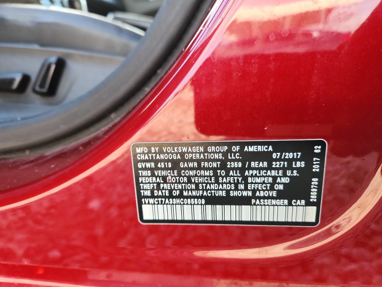 2017 VOLKSWAGEN Passat