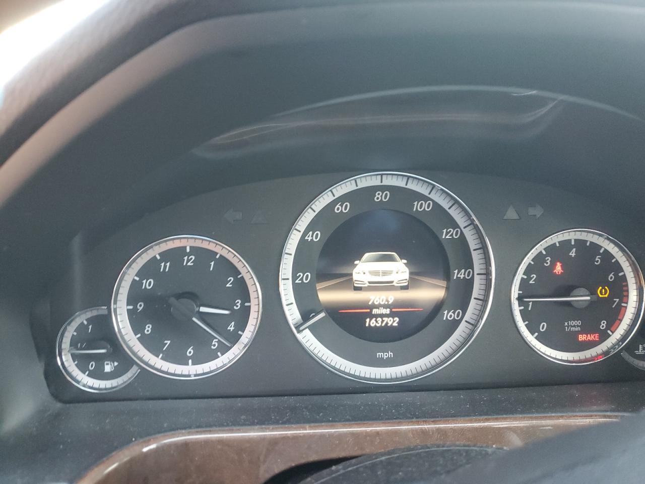 2013 MERCEDES-BENZ E-Class