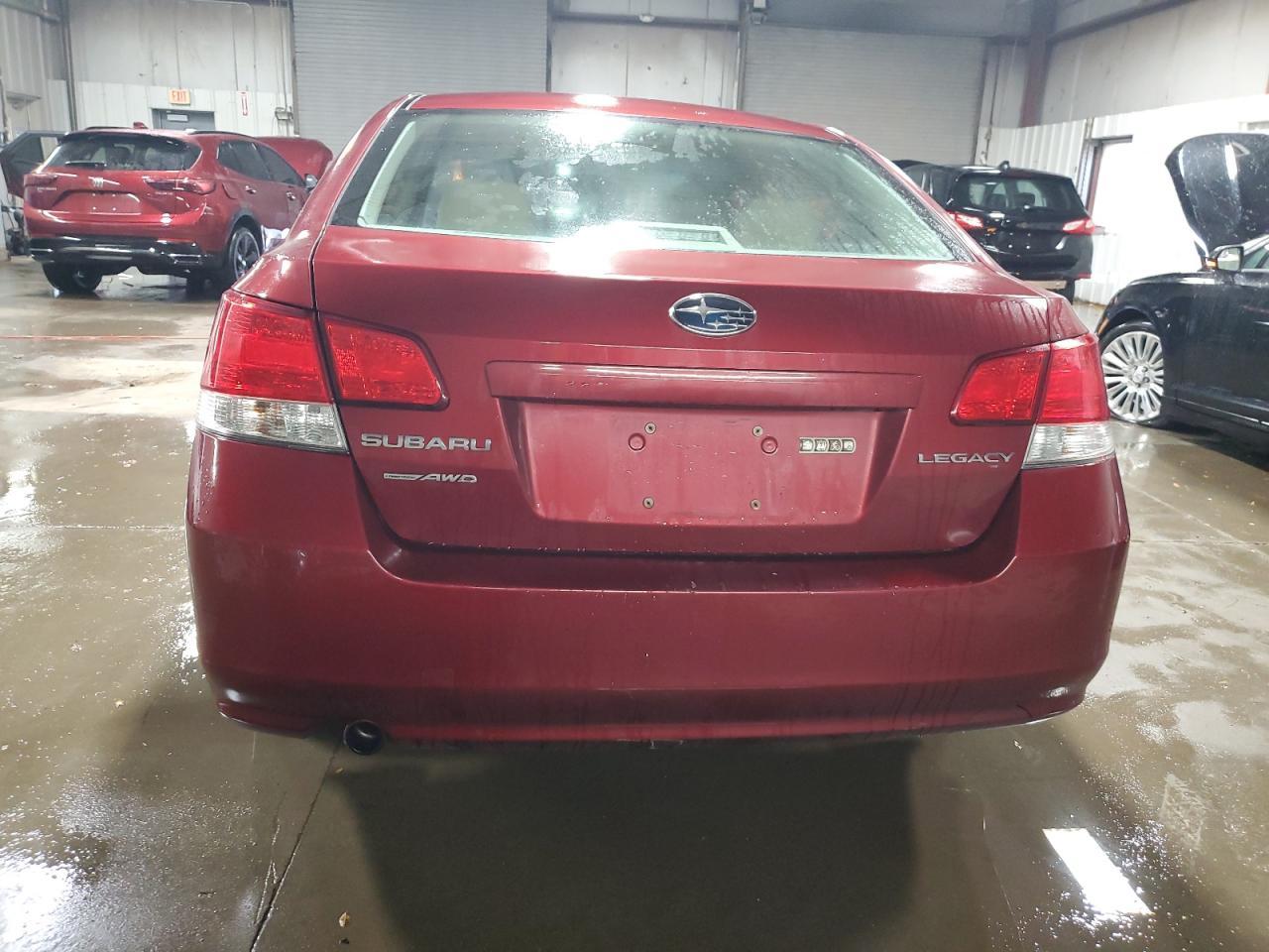 2013 SUBARU Legacy