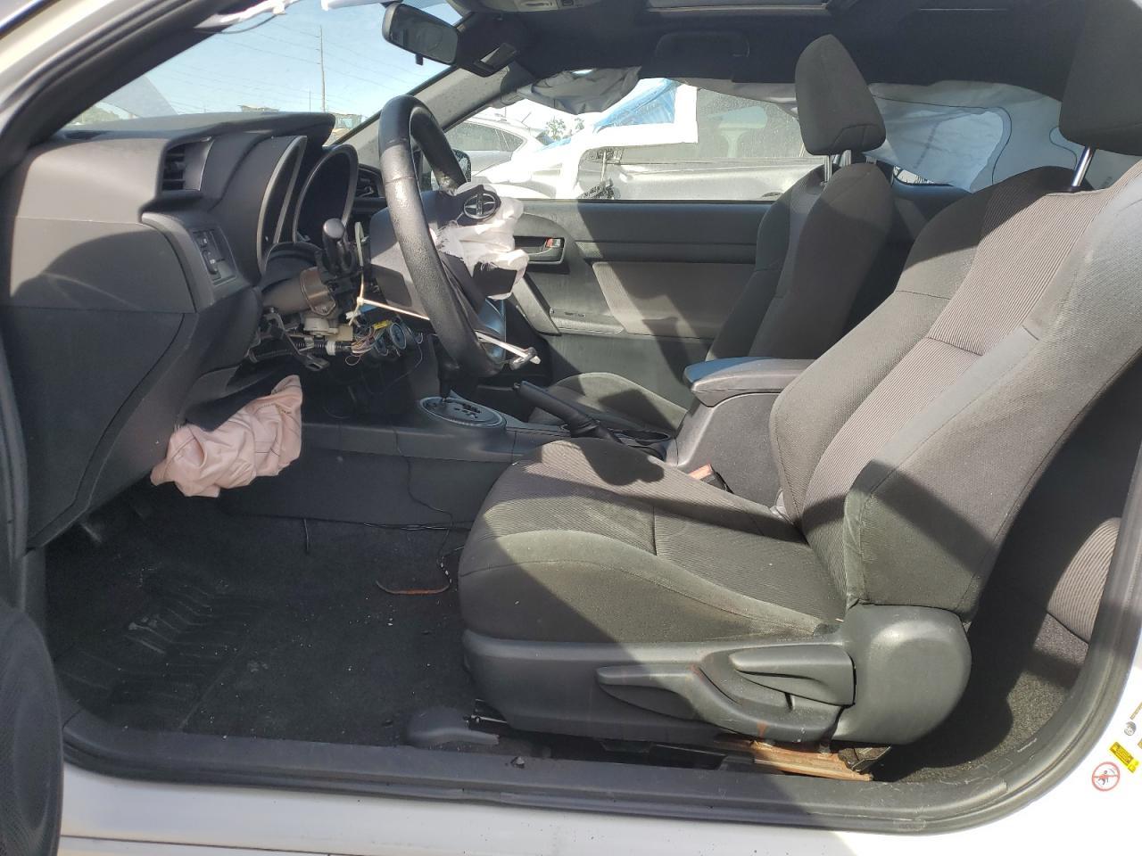 2013 TOYOTA SCION