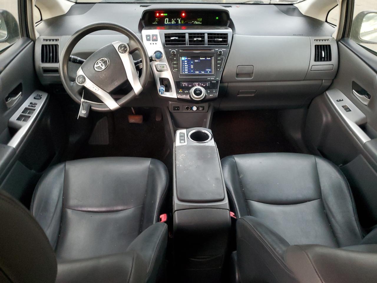 2012 TOYOTA PRIUS V