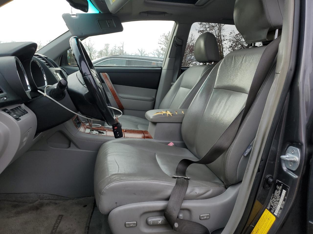 2009 TOYOTA HIGHLANDER