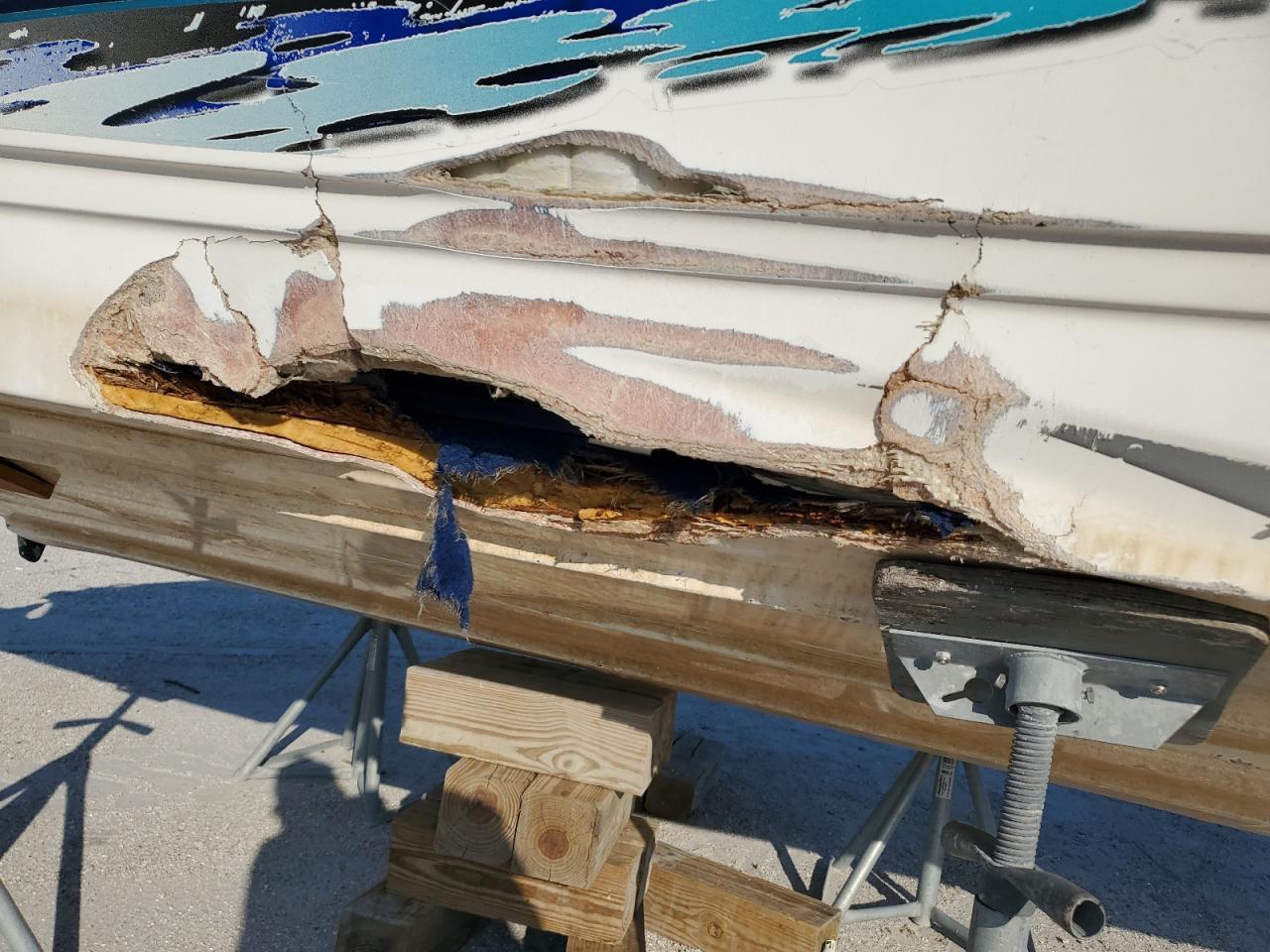 1998 BAYLINER Capri