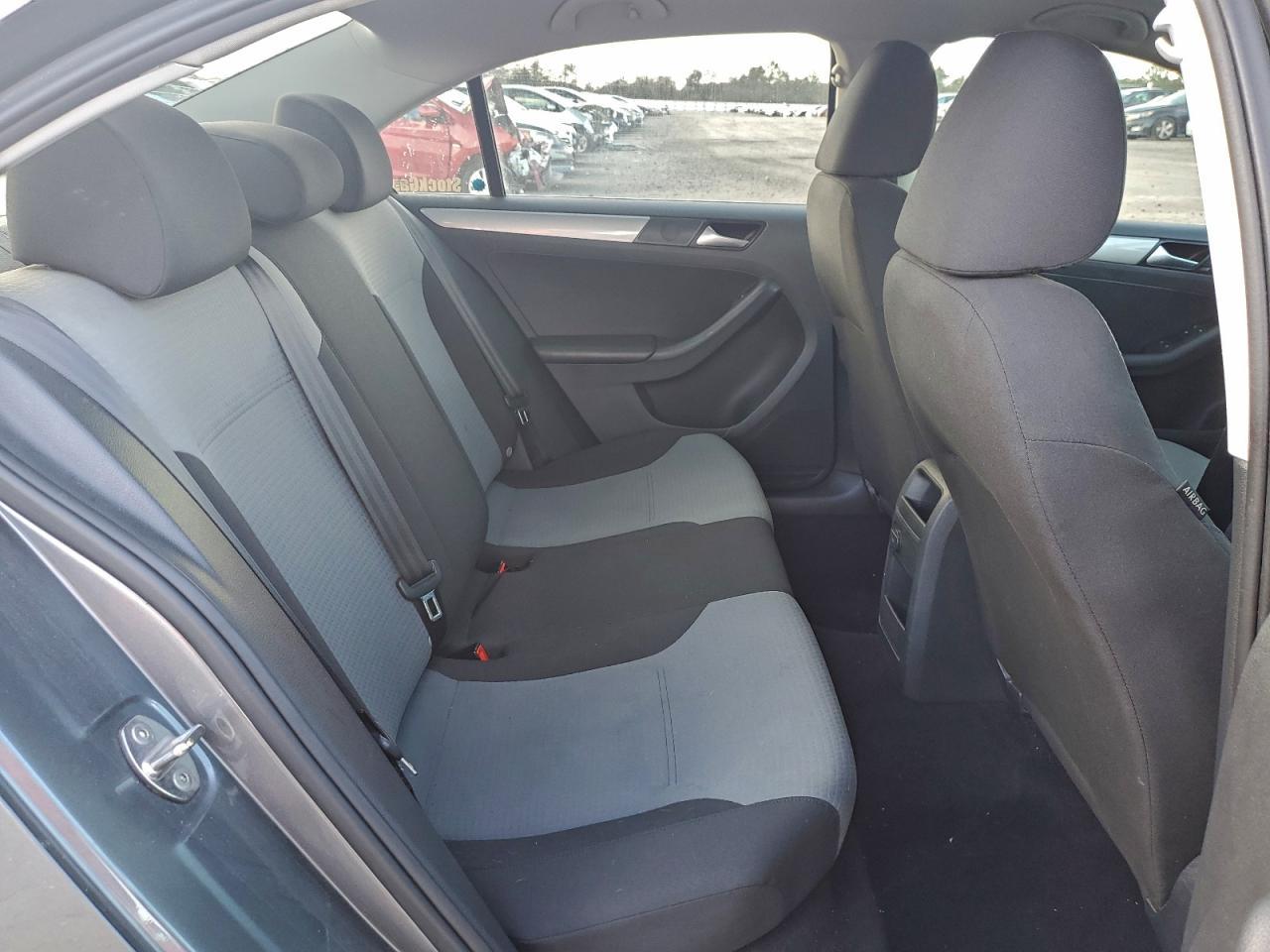 2017 VOLKSWAGEN JETTA