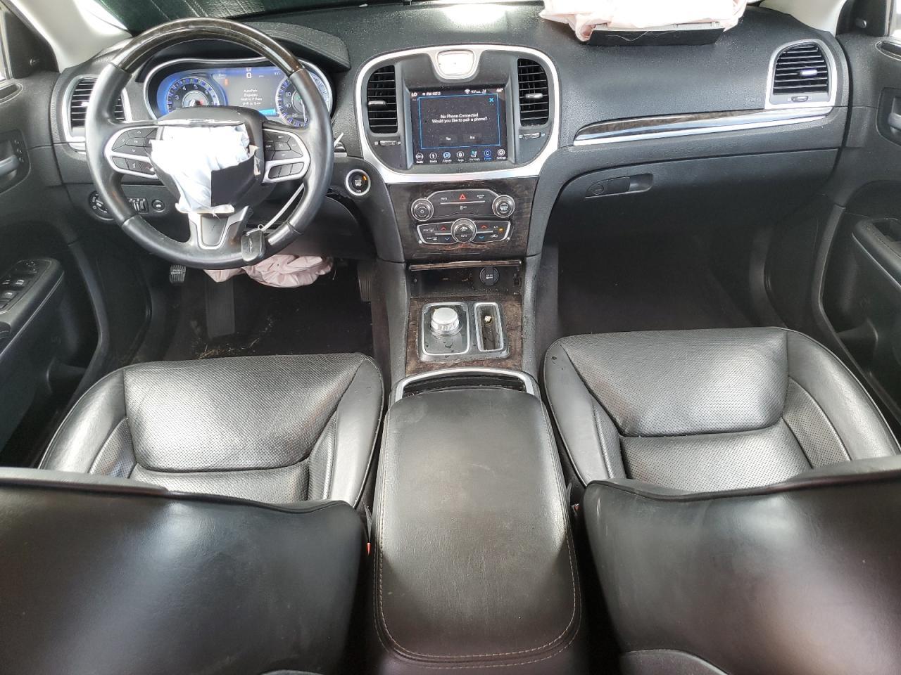 2018 CHRYSLER 300