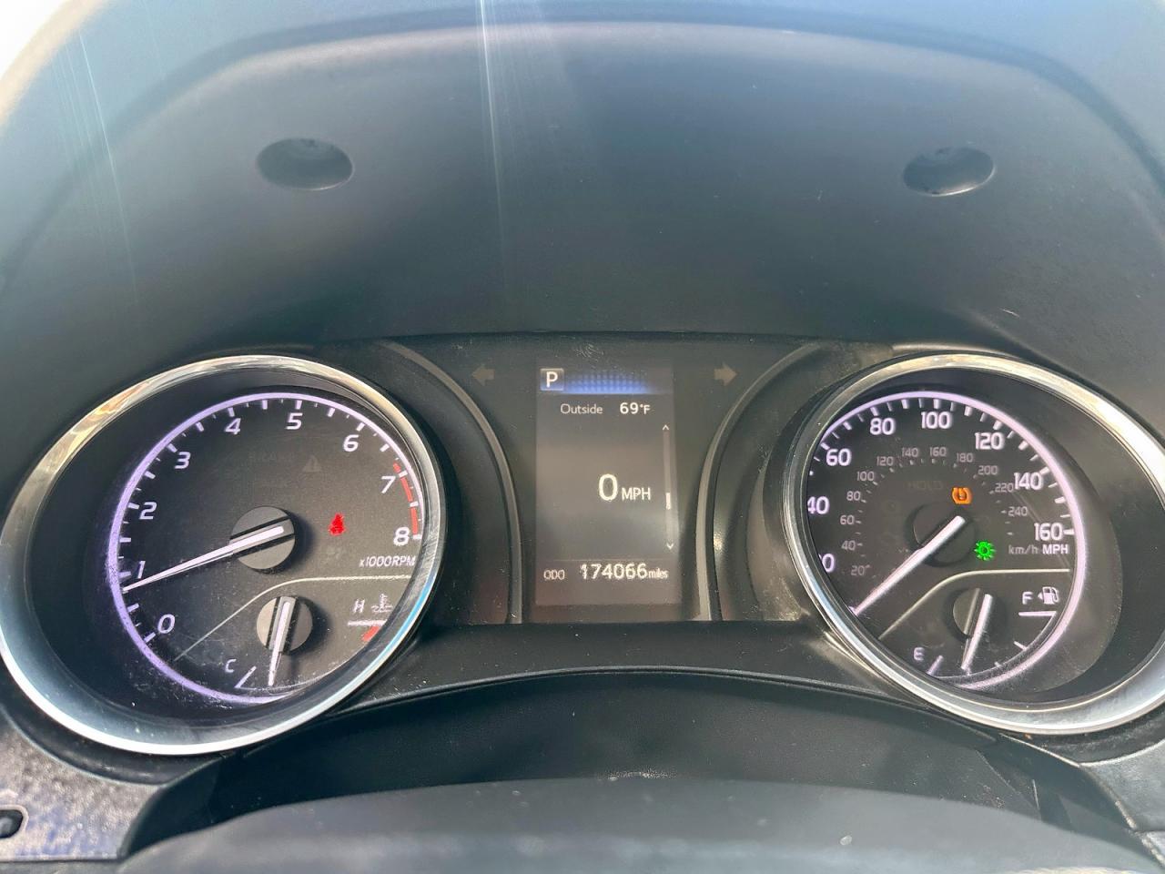 2018 TOYOTA CAMRY