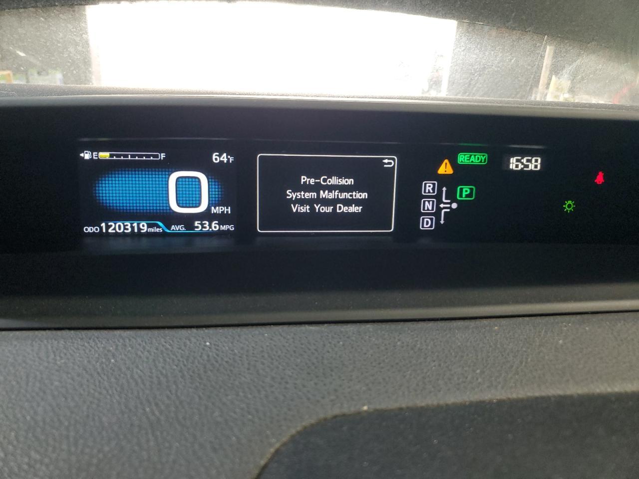 2016 TOYOTA PRIUS