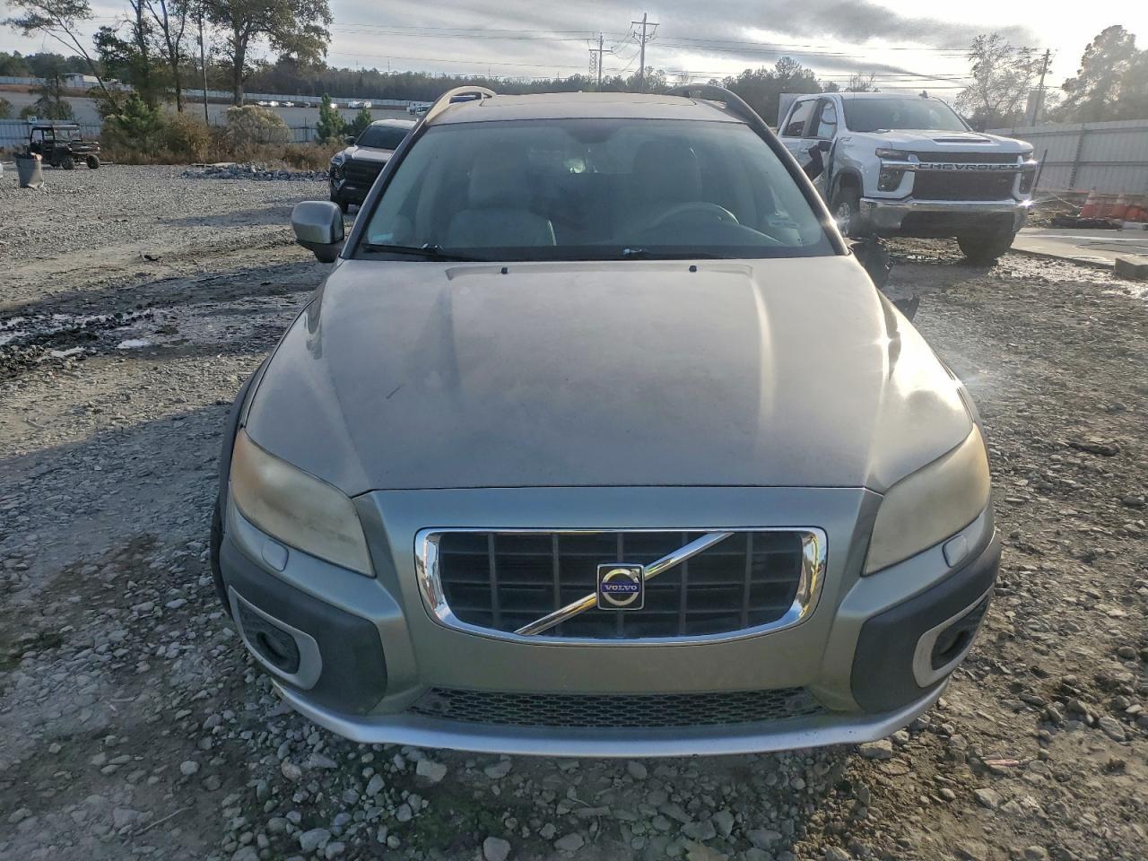 2008 VOLVO XC70