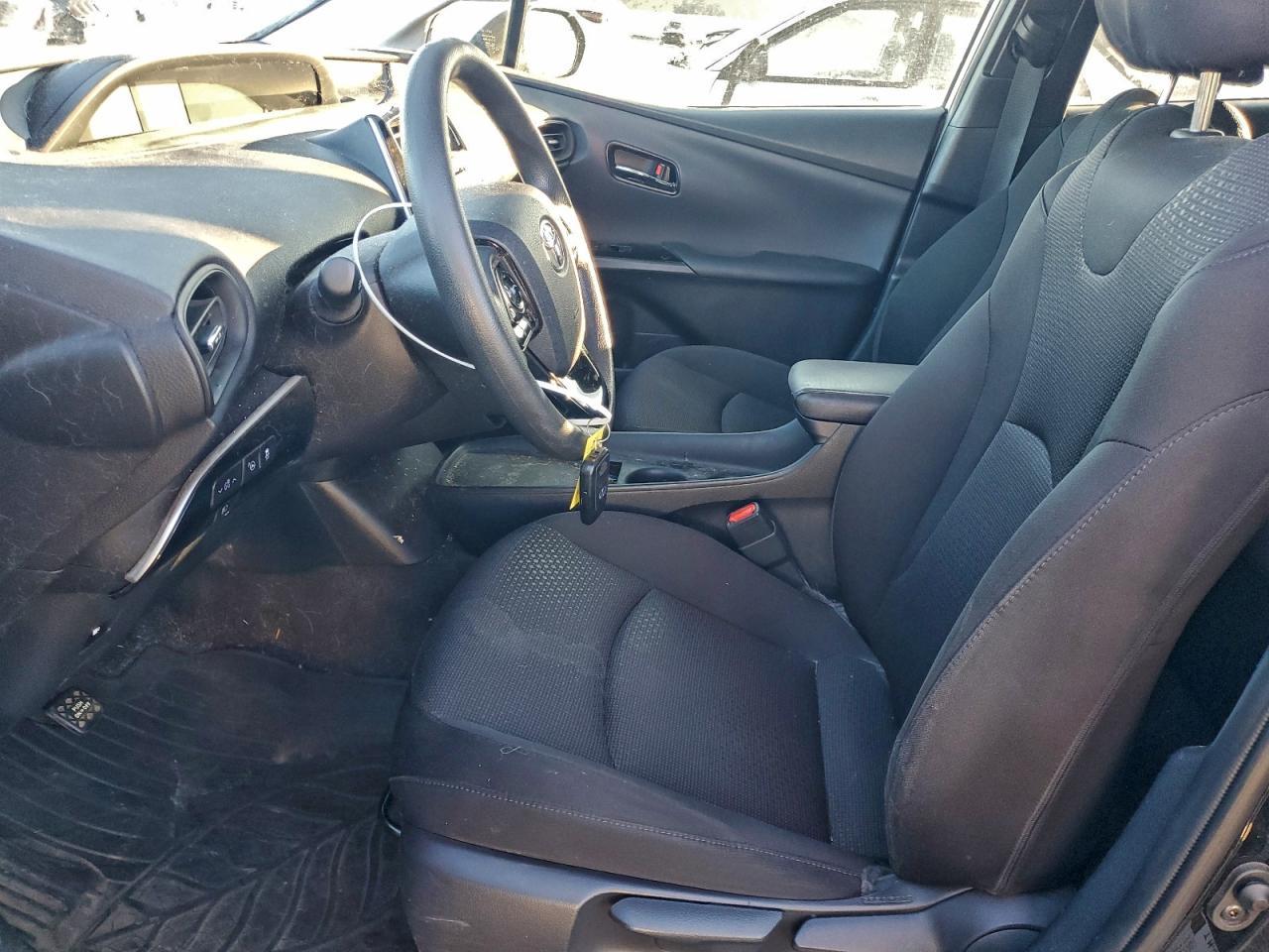 2019 TOYOTA PRIUS