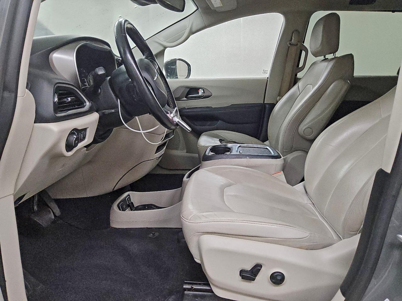 2021 CHRYSLER Pacifica