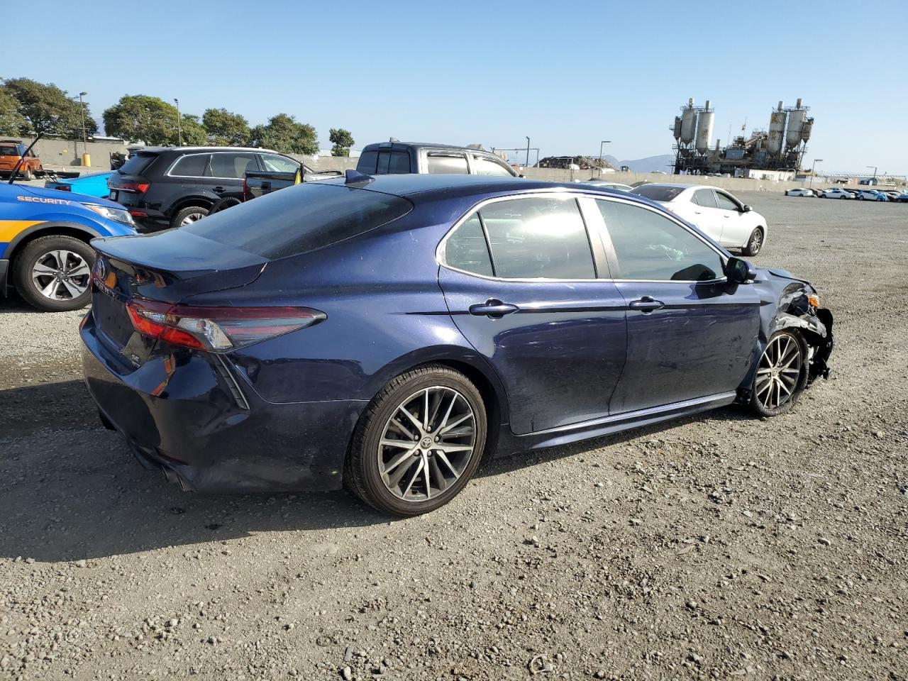 2022 TOYOTA CAMRY